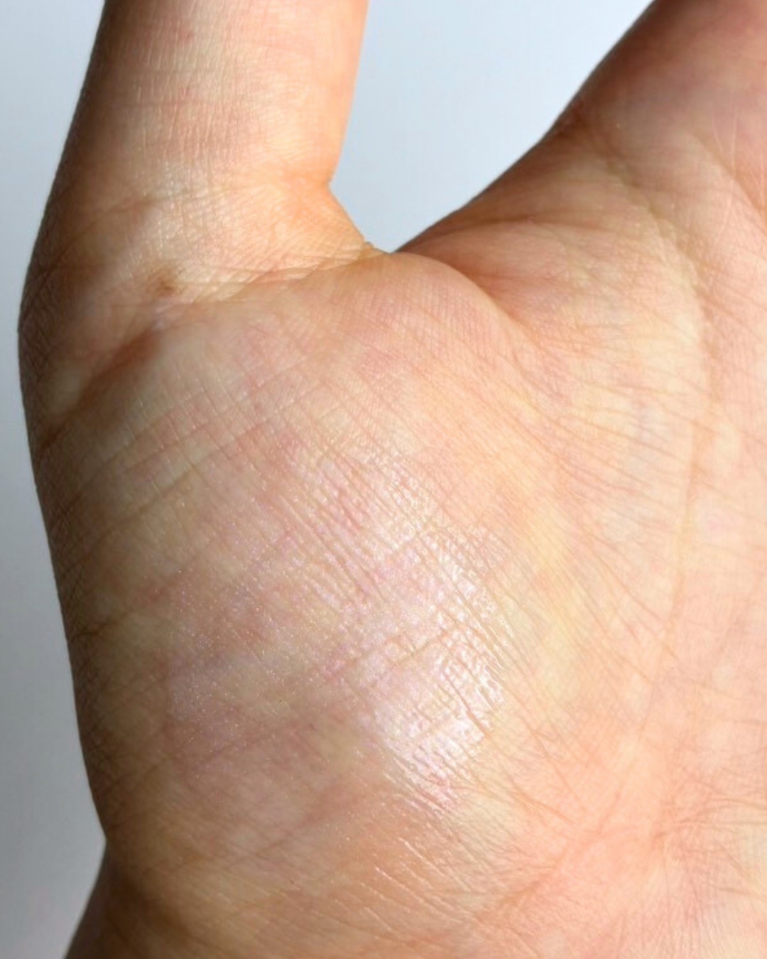 パッファー グロス 520R MOONLIGHT CRUSH/ヴァレンティノ ビューティ/リップグロスを使ったクチコミ（3枚目）