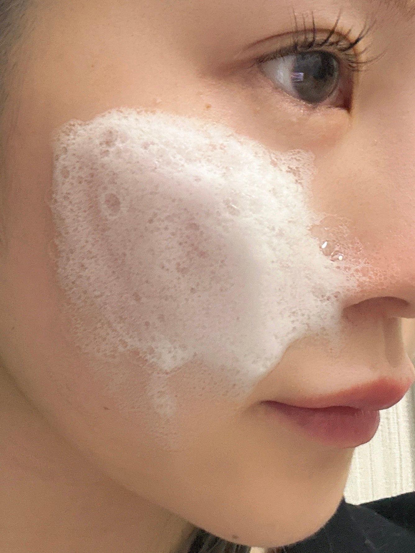 リカバリーマッドバックツーフォームクレンザー/BRMUD/洗顔フォームを使ったクチコミ(2枚目)