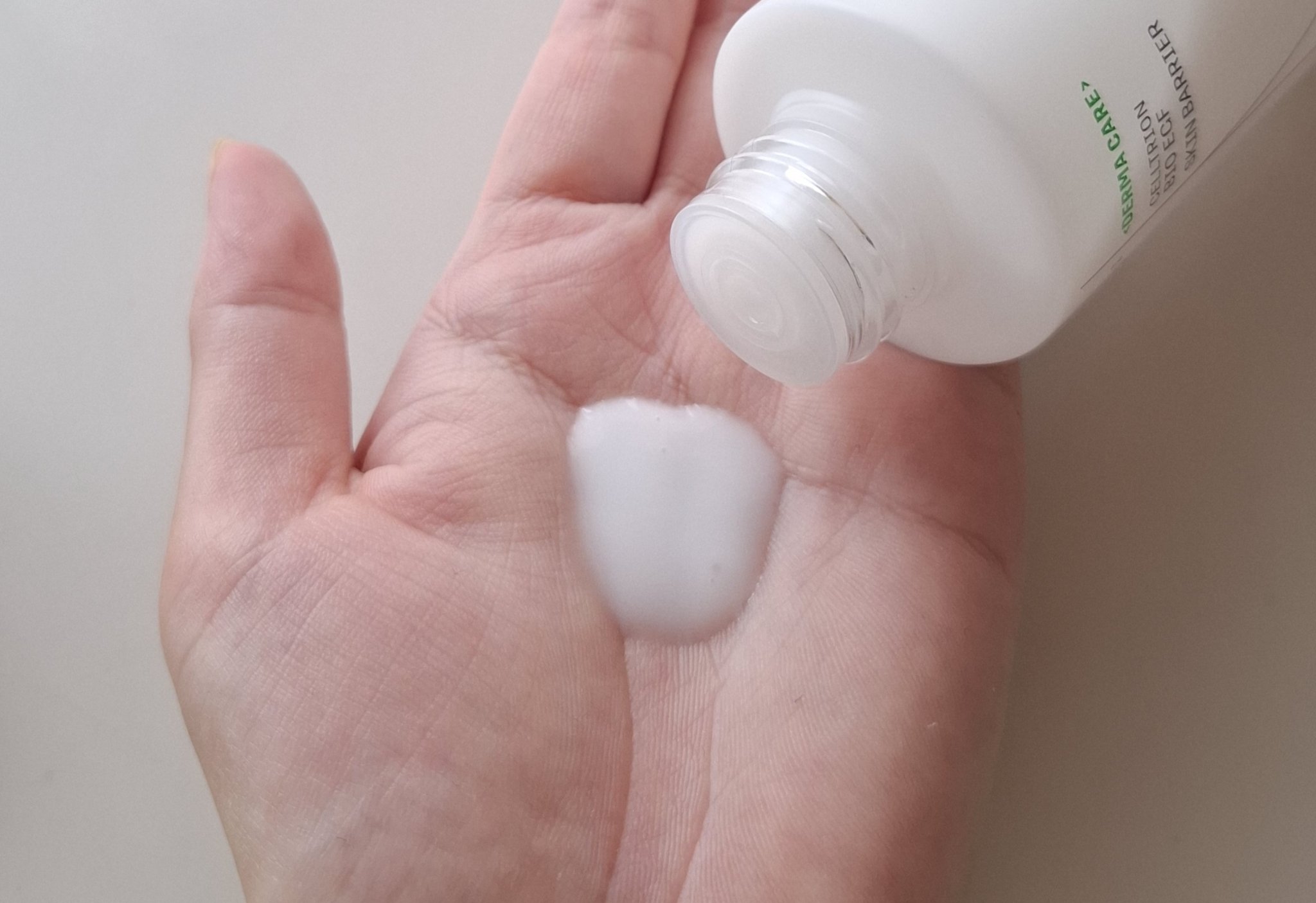 EGFスキンバリアクリームトナー 150ml/z+piderm/化粧水を使ったクチコミ（2枚目）