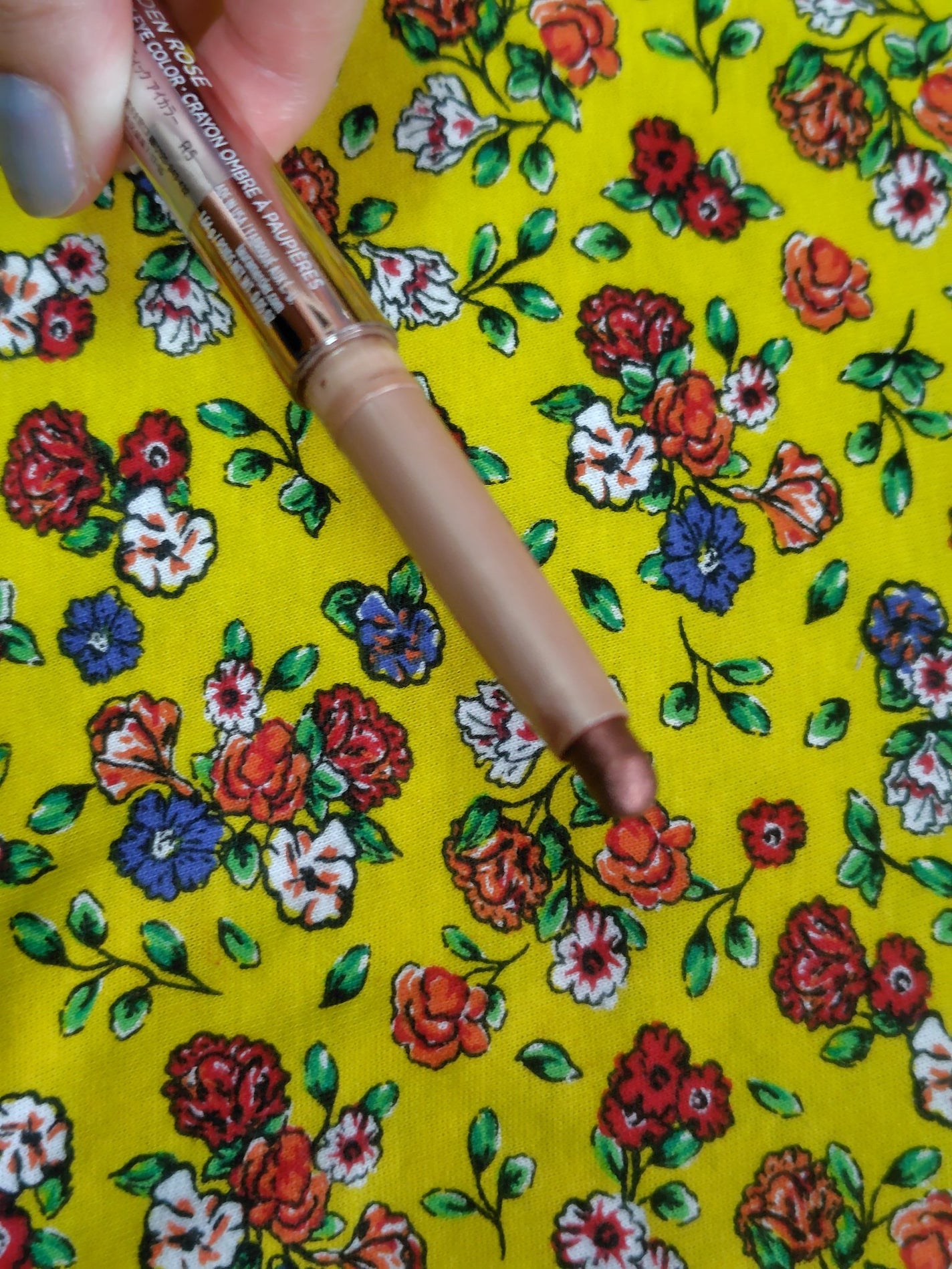 キャビア スティック アイカラー N/ローラ メルシエ/スティックアイシャドウを使ったクチコミ(3枚目)