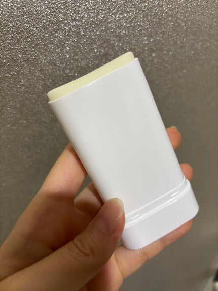 エアリーベルベット サンスティック SPF50+ PA++++/LAGOM /日焼け止めスティックを使ったクチコミ(2枚目)