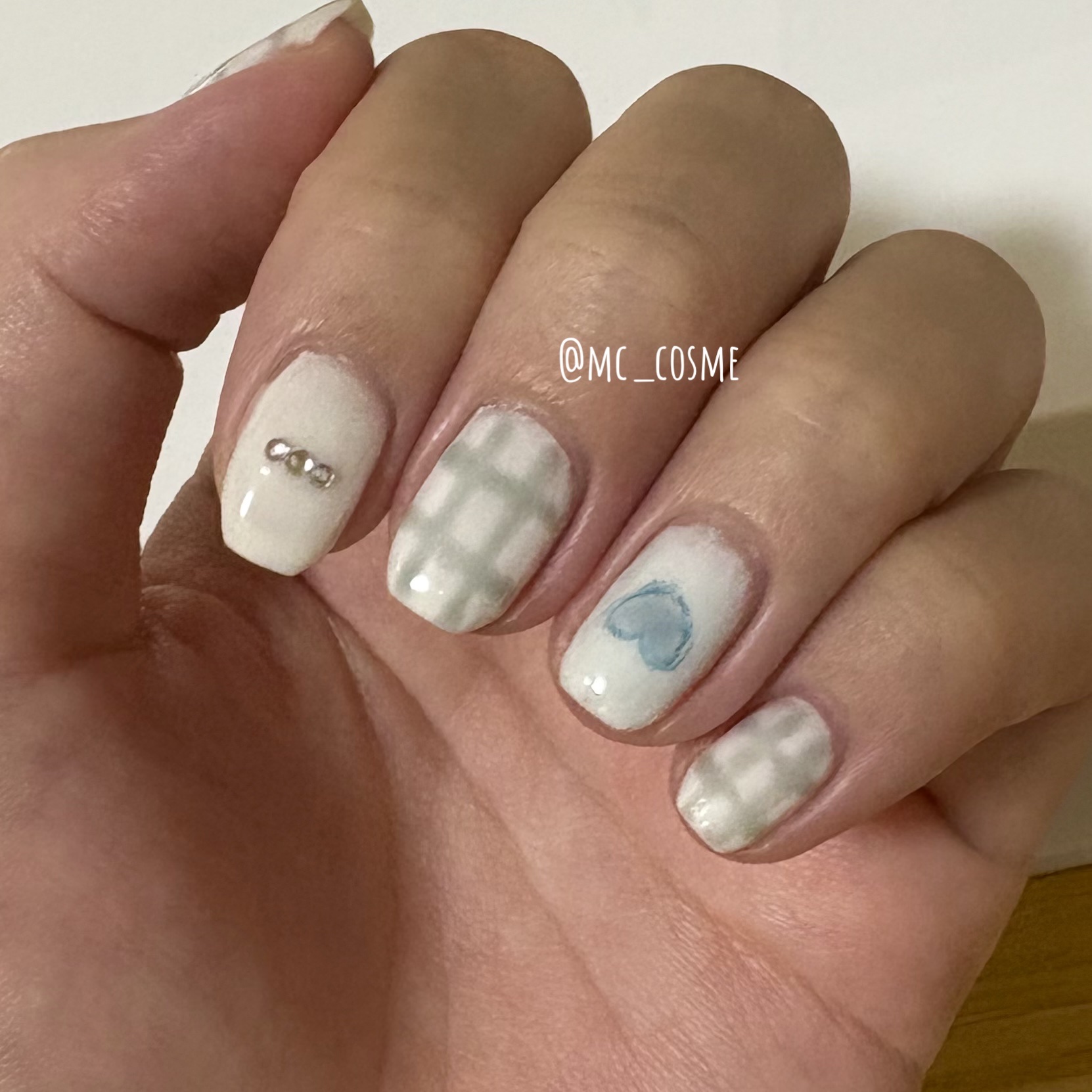 ジェルネイル（ライト対応）/セリア/ジェルネイルを使ったクチコミ（2枚目）