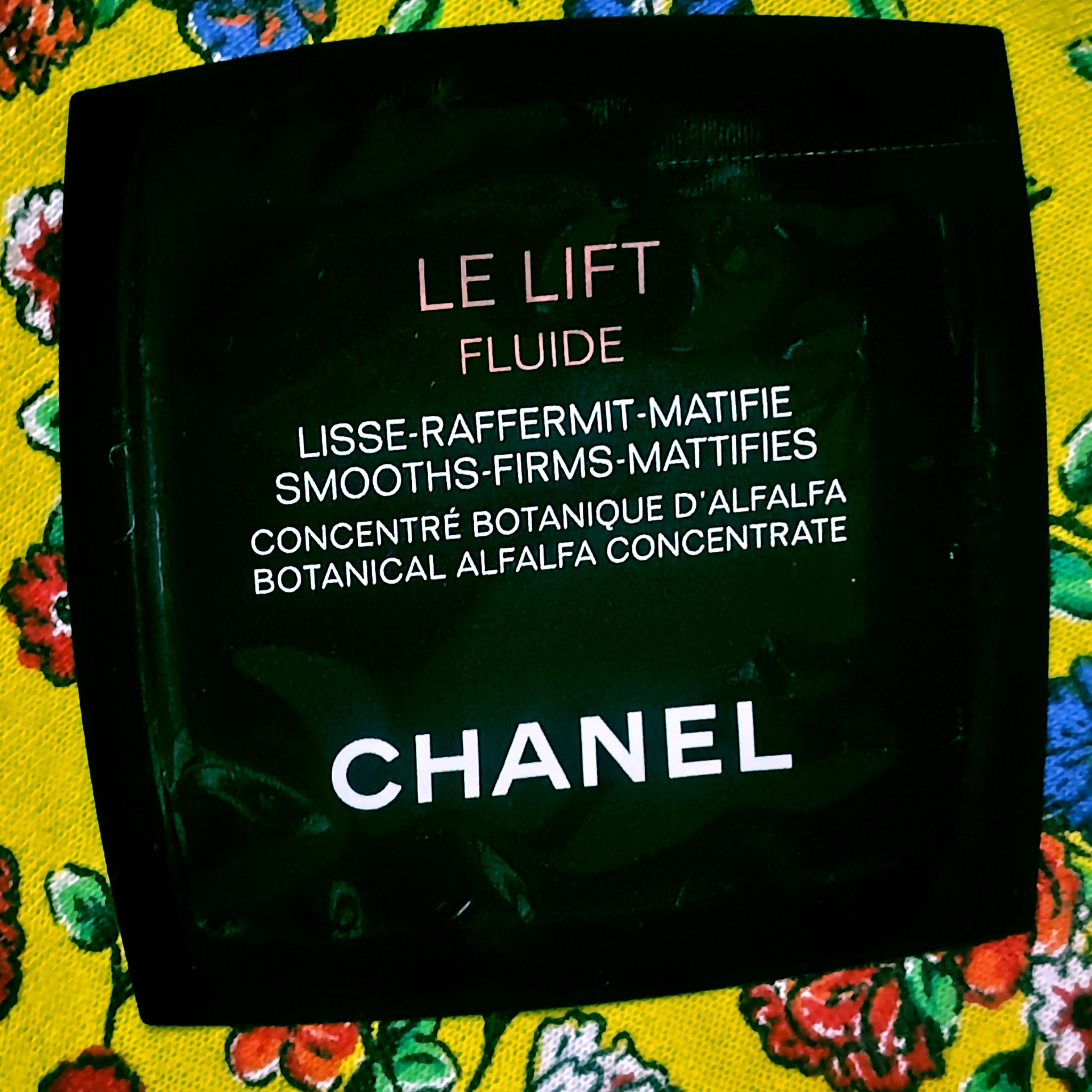 ル リフト フリュイド/CHANEL/乳液を使ったクチコミ（2枚目）