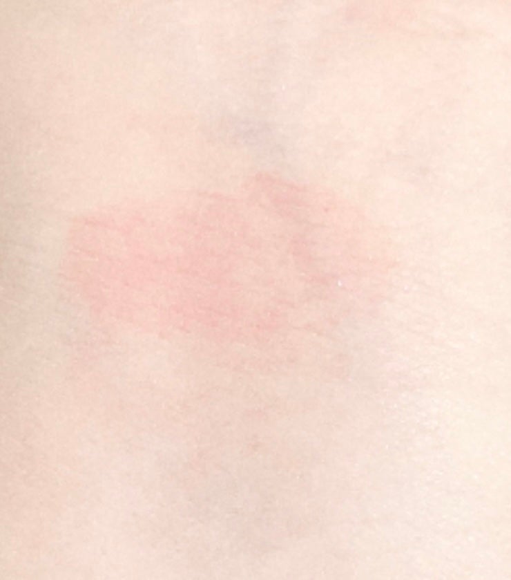 アンドバイロムアンド グラッシーボムティント/&nd by rom&nd/リップティントを使ったクチコミ(4枚目)