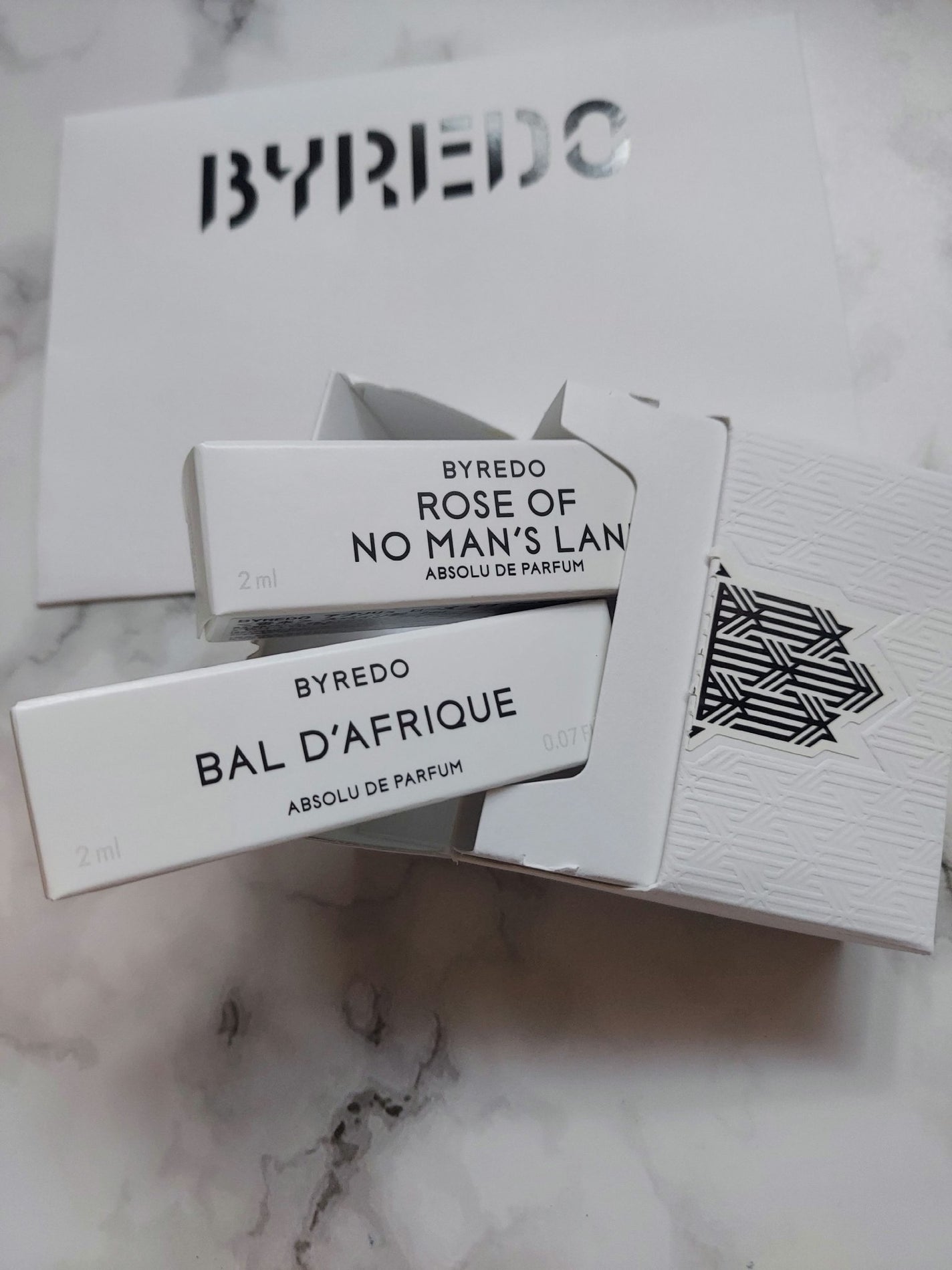 misaki on LIPS 「バイレード、お友達からお誕生日に頂いてしまいました。ありがとう..」(2枚目)