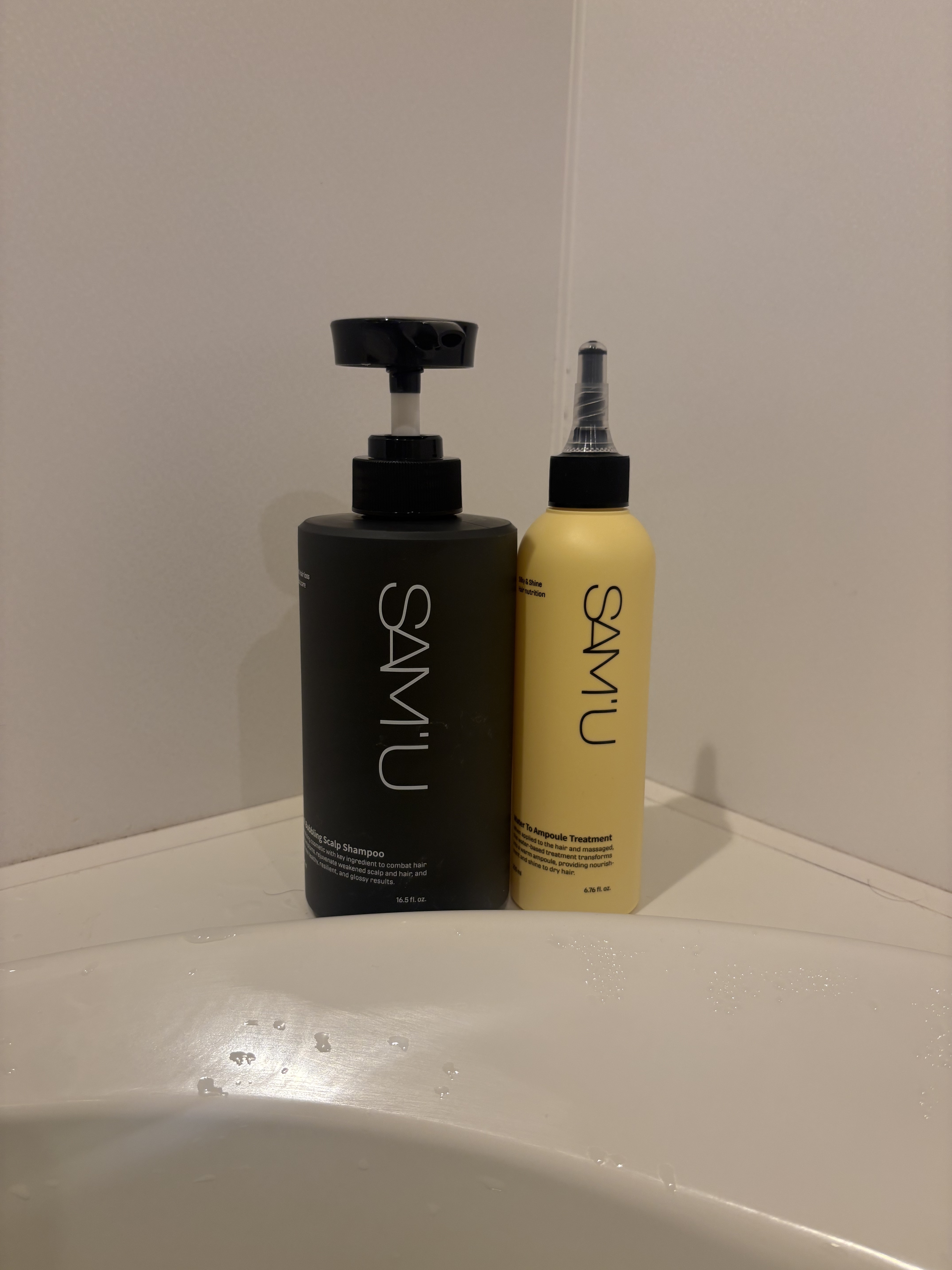 

#フルバブリングスカルプシャンプー 
サロン帰りのようないい匂い。
そして、泡立ちが最高です！！
ふわっふわの泡で包まれる頭、気持ち良いです！

もう他を使えなくなります。。
とってもとってもお気に入り！

#ウォータートゥーアンプルト