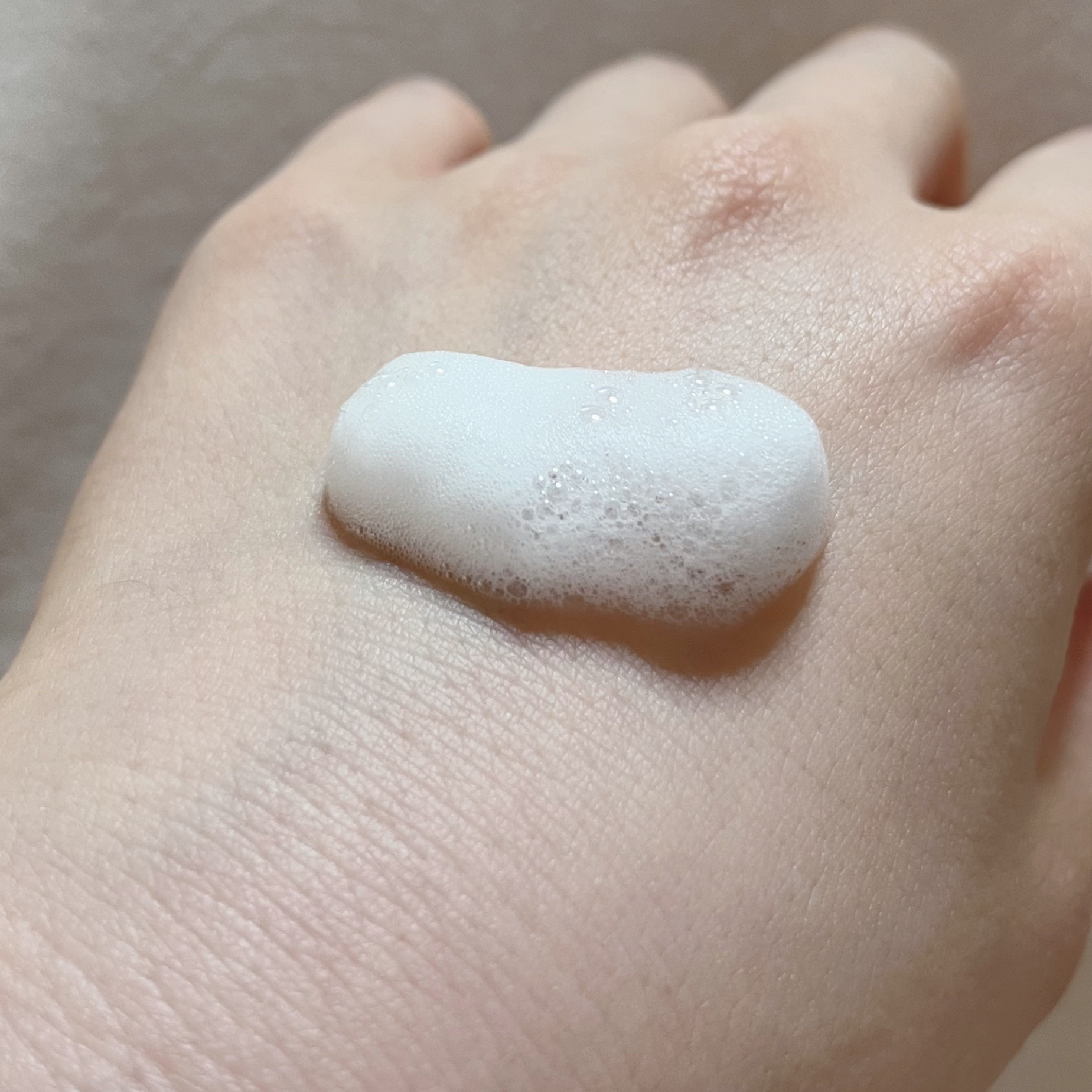 chant a charm  ウォッシングフォームのクチコミ「チャントアチャーム 
モイスト ウォッシングフォーム


うるおい残して、汚れを落とすふんわり.....」（2枚目）