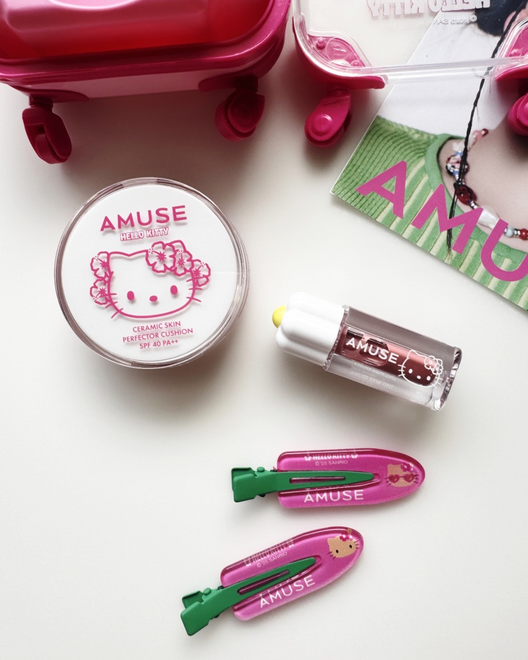 AMUSE クイックメイクアップミニラゲージ [TANNING HELLO KITTY EDITION]/AMUSE/メイクアップキットを使ったクチコミ（3枚目）