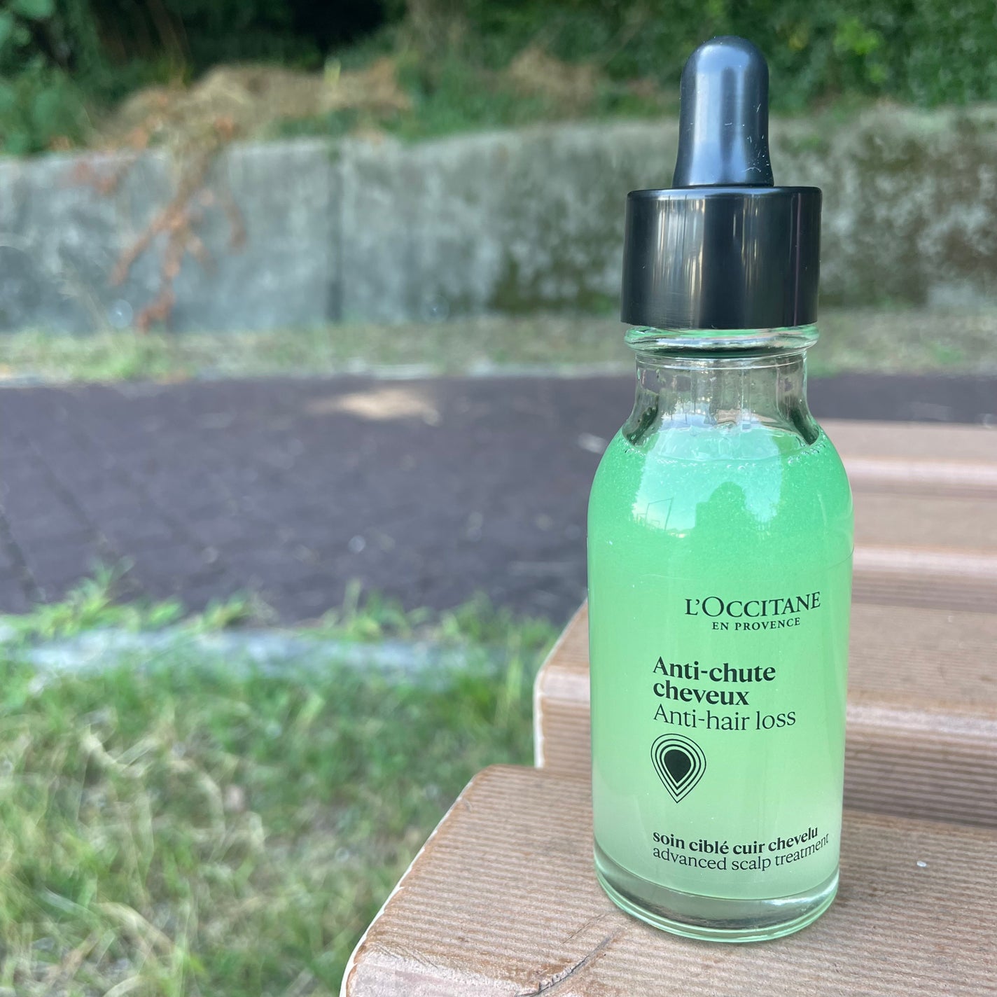 薬用 メディカル アンチヘアロスセラム/L'OCCITANE/頭皮ローションを使ったクチコミ(3枚目)