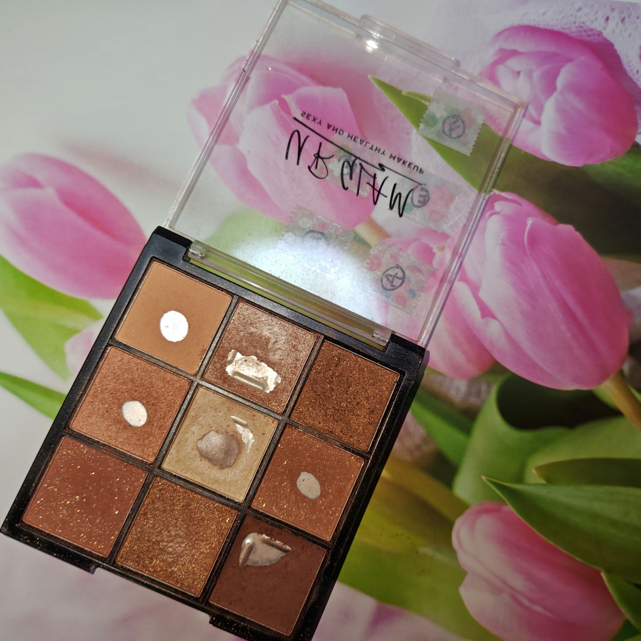 UR GLAM　BLOOMING EYE COLOR PALETTE/U R GLAM/アイシャドウパレットを使ったクチコミ（1枚目）