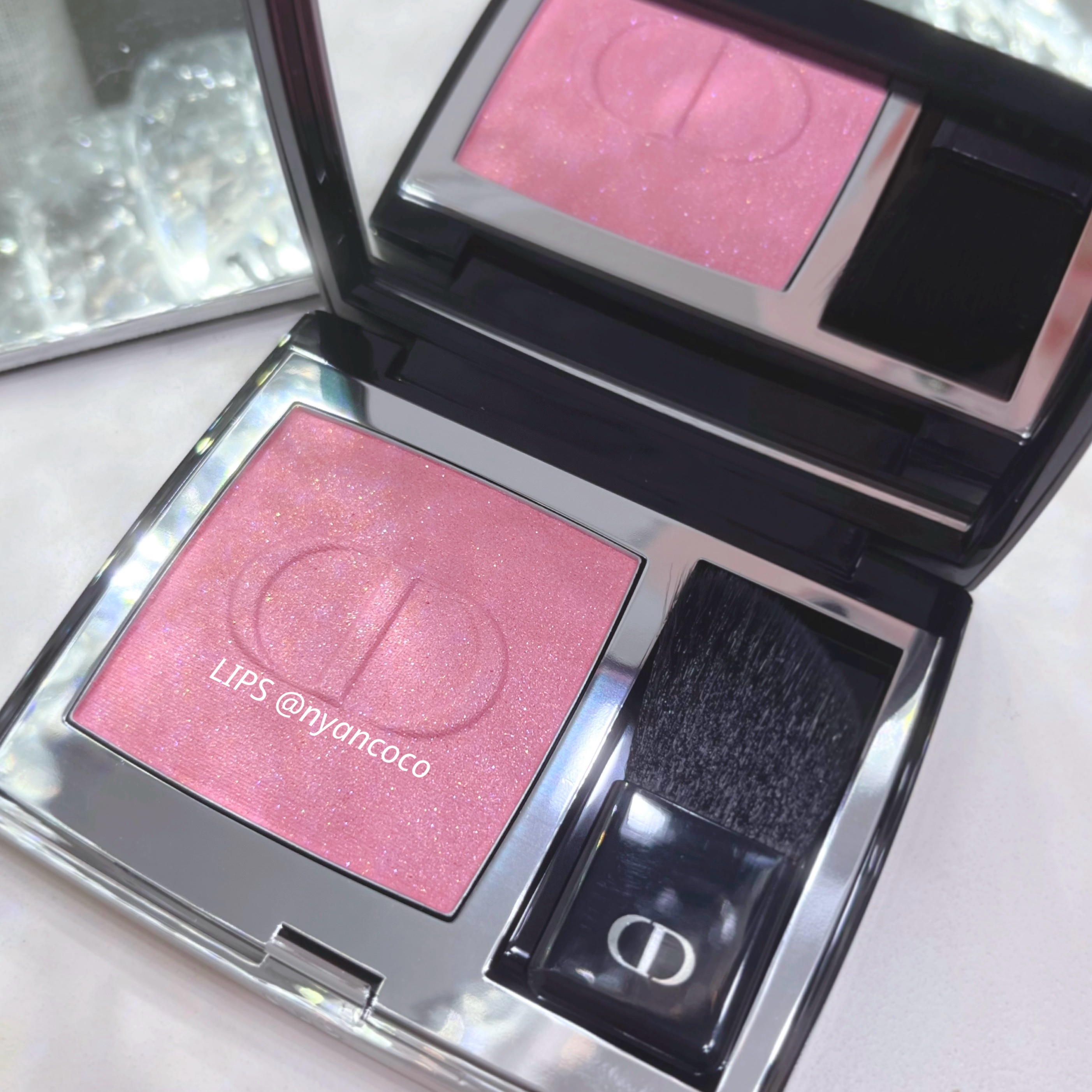 Dior ディオールスキン ルージュ ブラッシュのクチコミ「Dior
ディオールスキン ルージュ ブラッシュ
212 チュチュ ホログラフィック..」（1枚目）