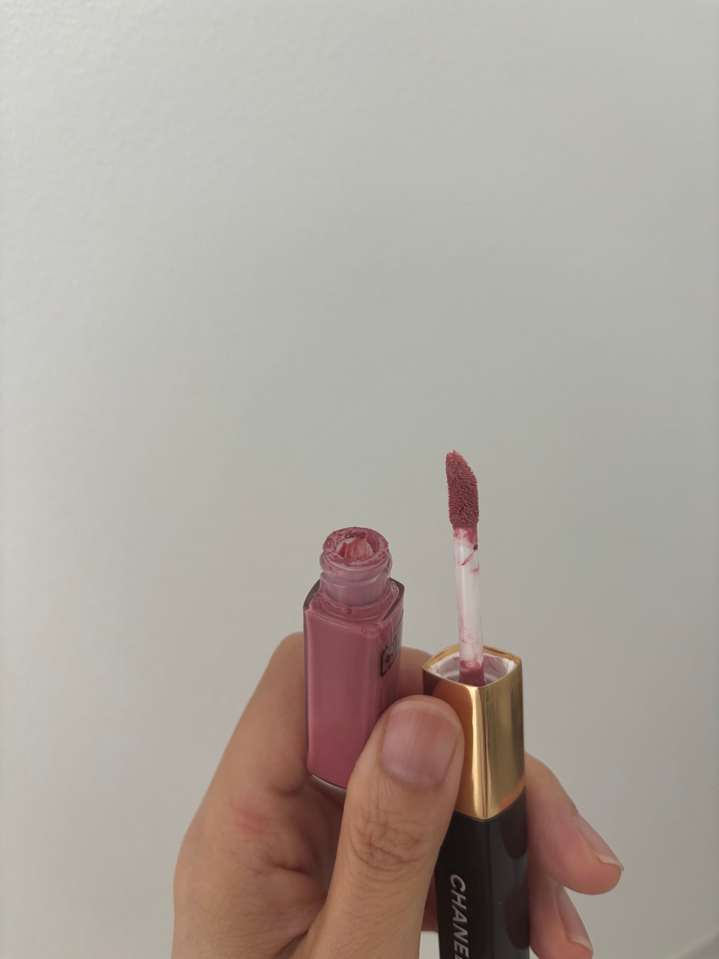 ル ルージュ デュオ ウルトラ トゥニュ/CHANEL/口紅を使ったクチコミ(4枚目)