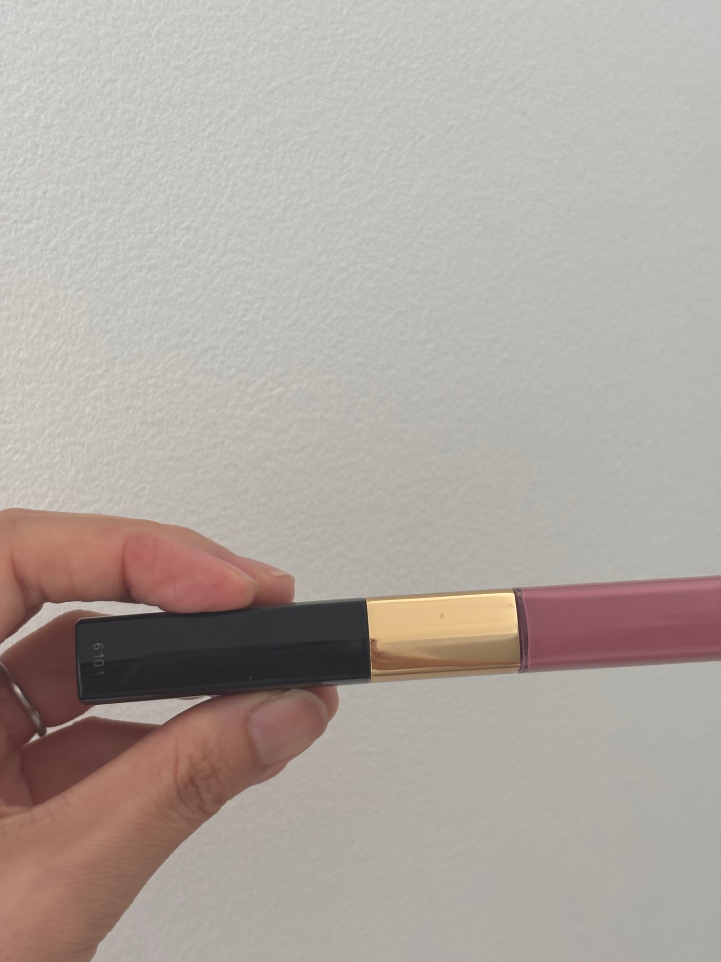 ル ルージュ デュオ ウルトラ トゥニュ/CHANEL/口紅を使ったクチコミ(3枚目)