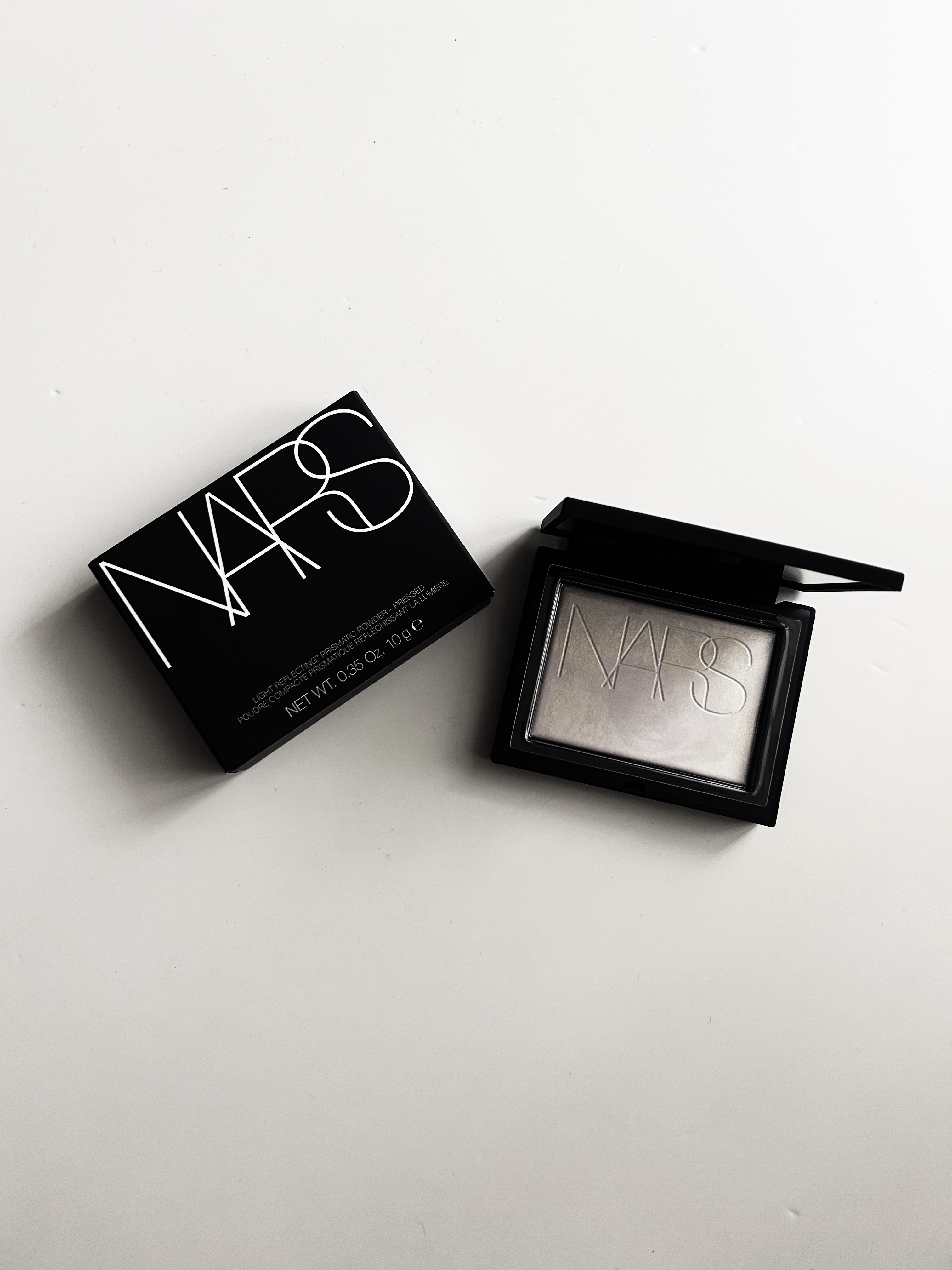 ライトリフレクティング プリズマティックパウダー/NARS/プレストパウダーを使ったクチコミ（1枚目）