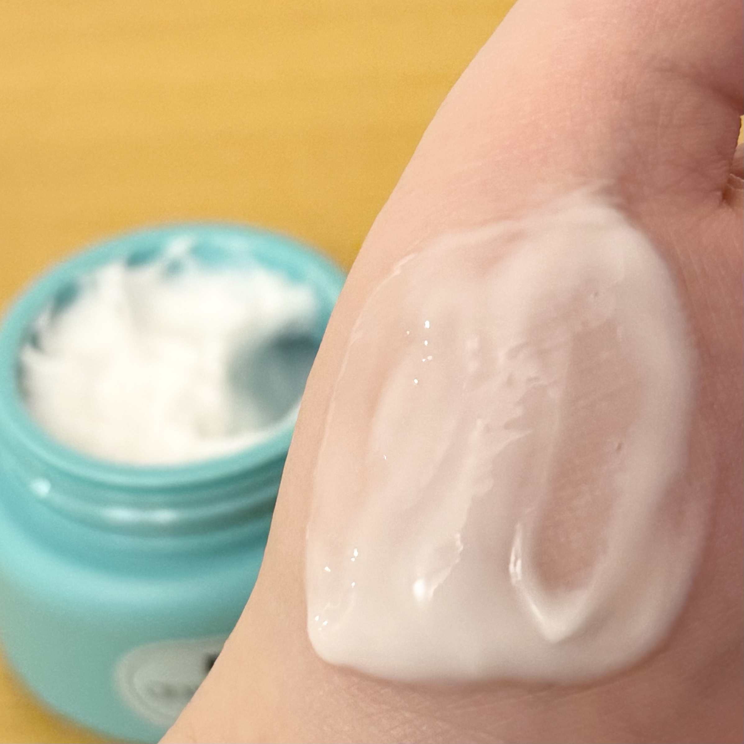 ピュレア クリアエッセンス クリームのクチコミ「┈┈┈┈┈┈┈┈┈┈

ピュレア

クリアエッセンス クリーム

┈┈┈┈┈┈┈┈┈┈

以前.....」（2枚目）