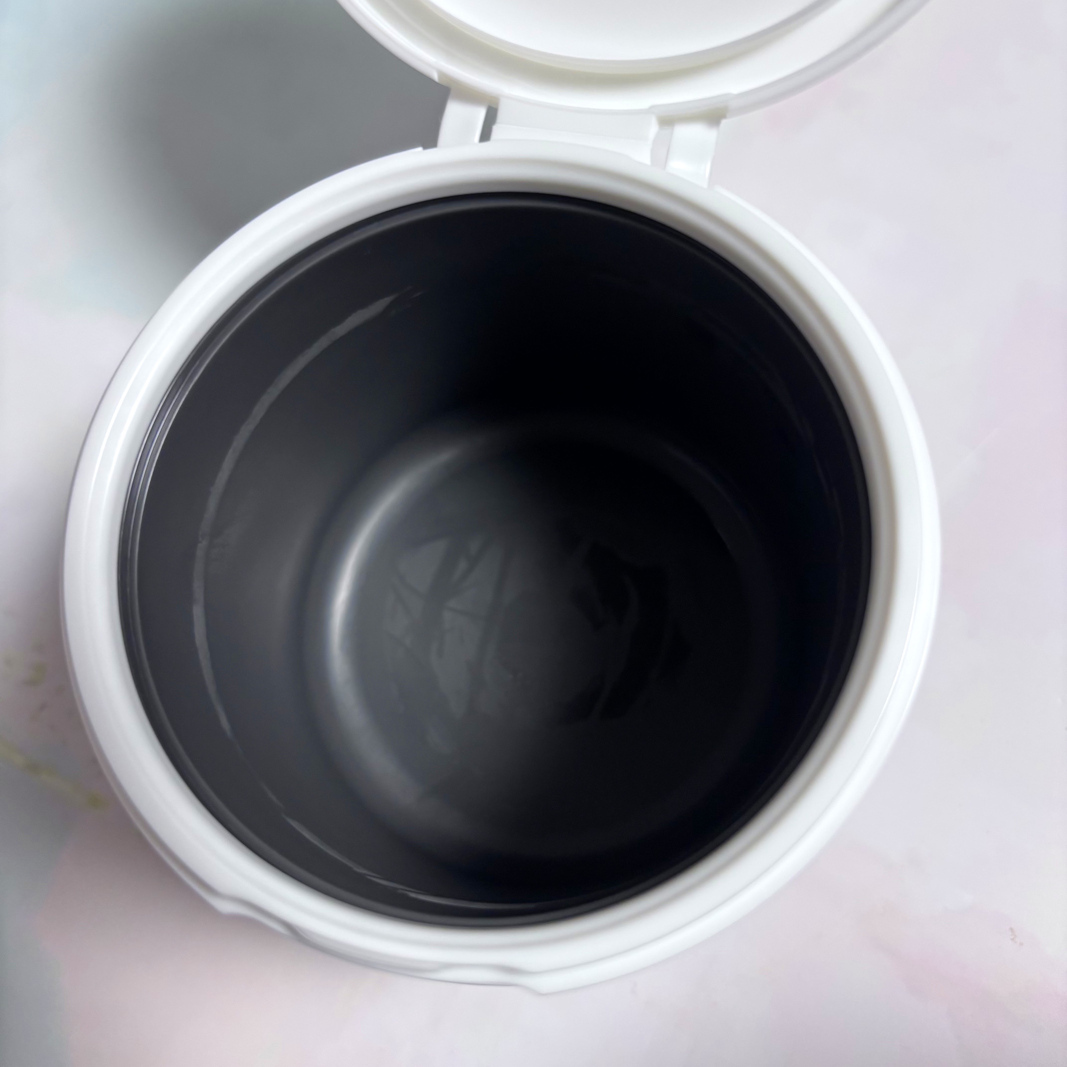 パーフェクトワンフォーカス スムースクレンジングバーム ディープブラック/PERFECT ONE  FOCUS/クレンジングバームを使ったクチコミ（2枚目）