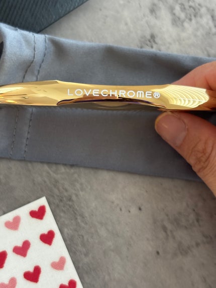 (R)K24GPツキ ゴールド/LOVECHROME/ヘアコームを使ったクチコミ(2枚目)
