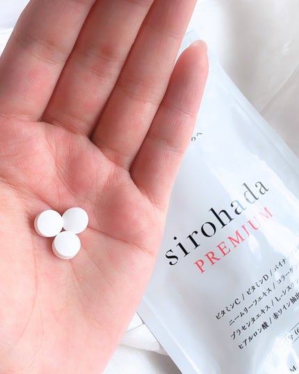 sirohada Premium/sirohada/çŸå®¹ãµããªã¡ã³ãã䜿ã£ãã¯ãã³ãïŒ3æç®ïŒ