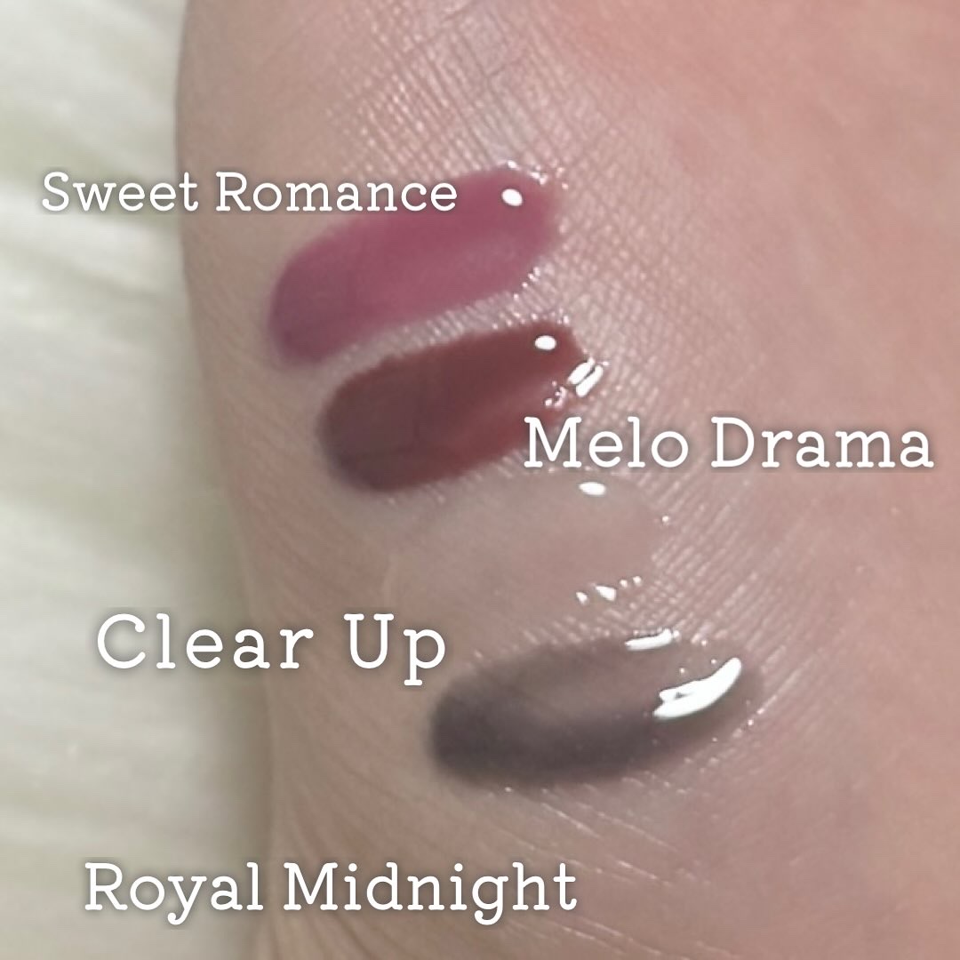 The Black Lip Plumper Tint/Keep in Touch/リップグロスを使ったクチコミ（3枚目）