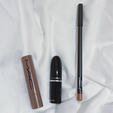 スクワート プランピング グロス スティック/M・A・C/リップバームを使ったクチコミ(3枚目)