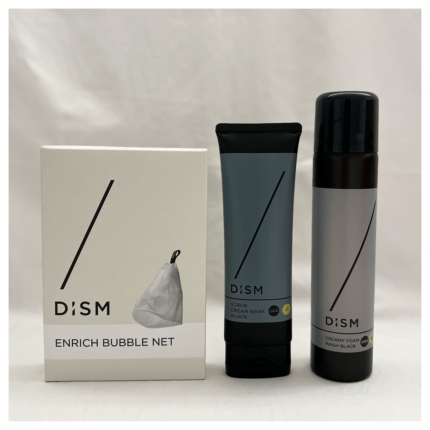＼ 毛穴のお悩みに寄り添う、黒い洗顔🫧🖤 ／

DISM
#ディズムスクラブクリームウォッシュブラック
#ディズ厶エンリッチバブルネット

学生時代、「これが毛穴に効くはず！」と信じてやっていたケア。
それが実はNGだったと気づいたのは