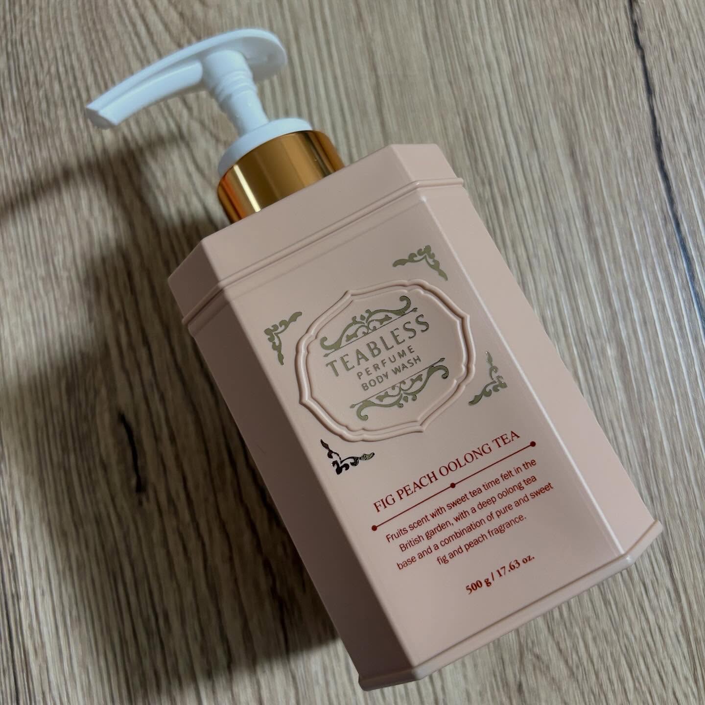 パフュームボディウォッシュ フィグピーチウーロンティー/TEABLESS/ボディソープを使ったクチコミ（2枚目）