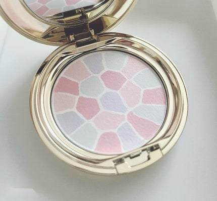 ラ プードル オートニュアンス/Elégance/プレストパウダーを使ったクチコミ(1枚目)