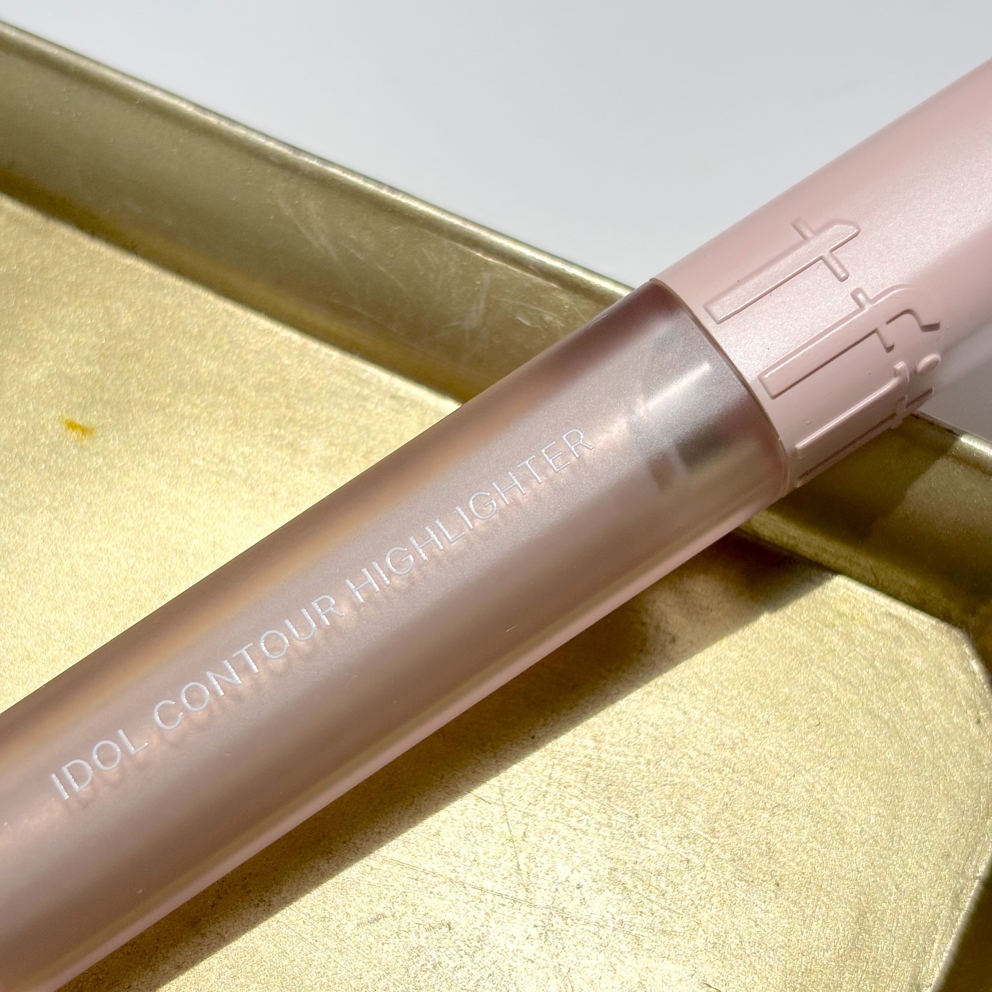アイドル コントゥア ハイライター/TFIT/リキッドハイライトを使ったクチコミ（3枚目）