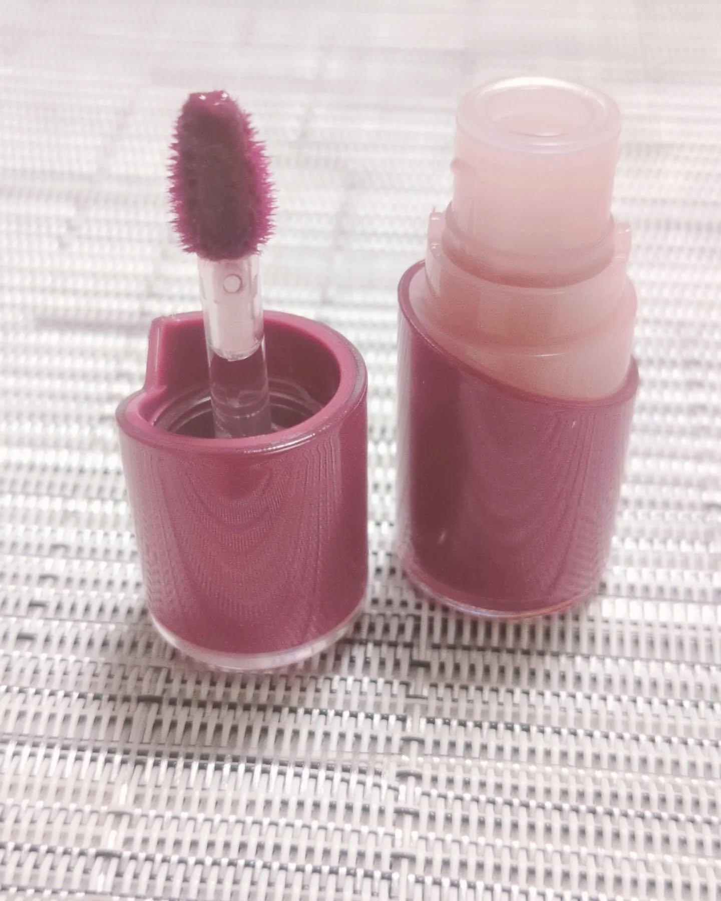 ロウグロウジェルティント/hince/リップティントを使ったクチコミ（2枚目）