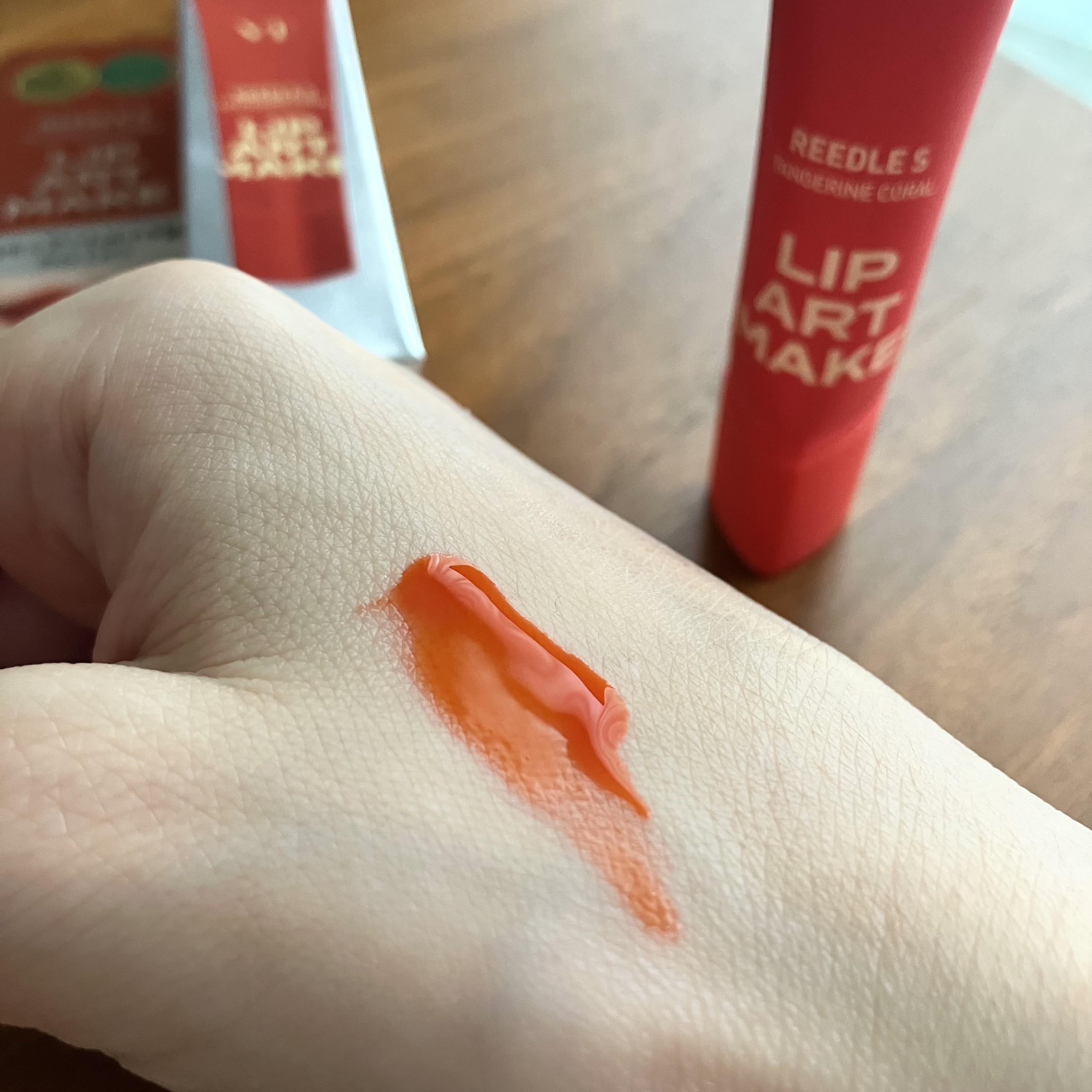 リップアートメイク タンジェリンコーラル/VT/口紅を使ったクチコミ（3枚目）