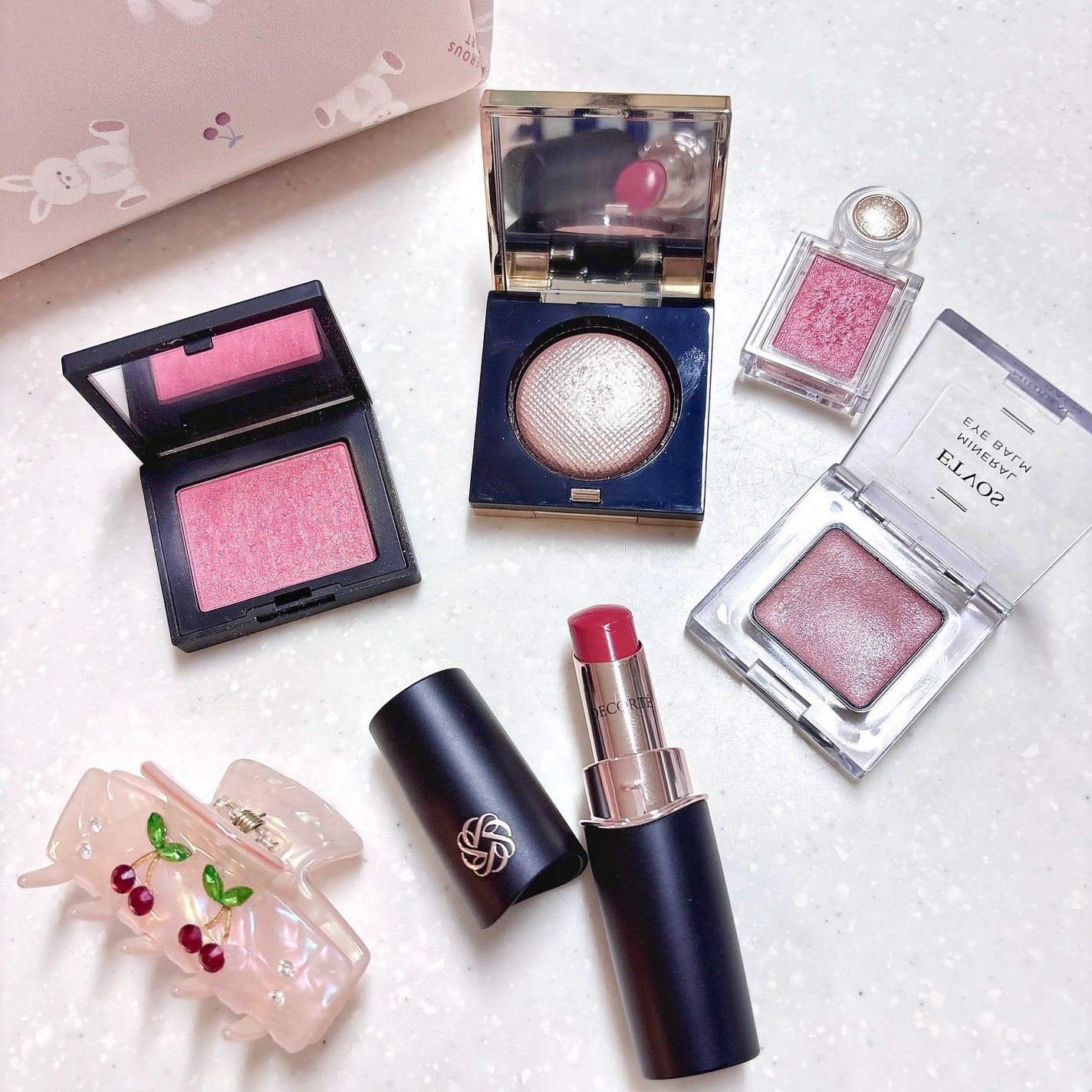 シャドーカスタマイズ/MAJOLICA MAJORCA/単色アイシャドウを使ったクチコミ(1枚目)