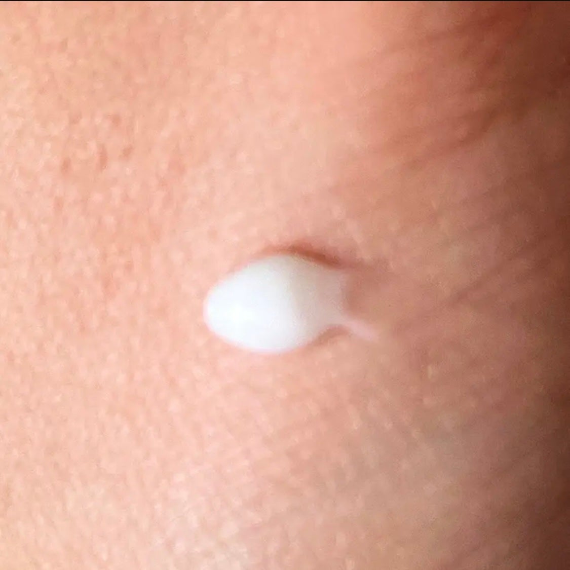 薬用リンクルアイクリーム ホワイト/なめらか本舗/アイケア・アイクリームを使ったクチコミ(3枚目)