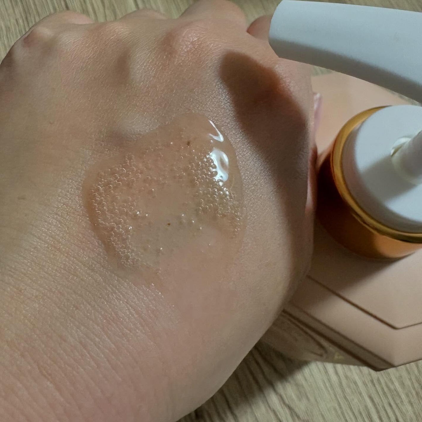 パフュームボディウォッシュ フィグピーチウーロンティー/TEABLESS/ボディソープを使ったクチコミ(4枚目)