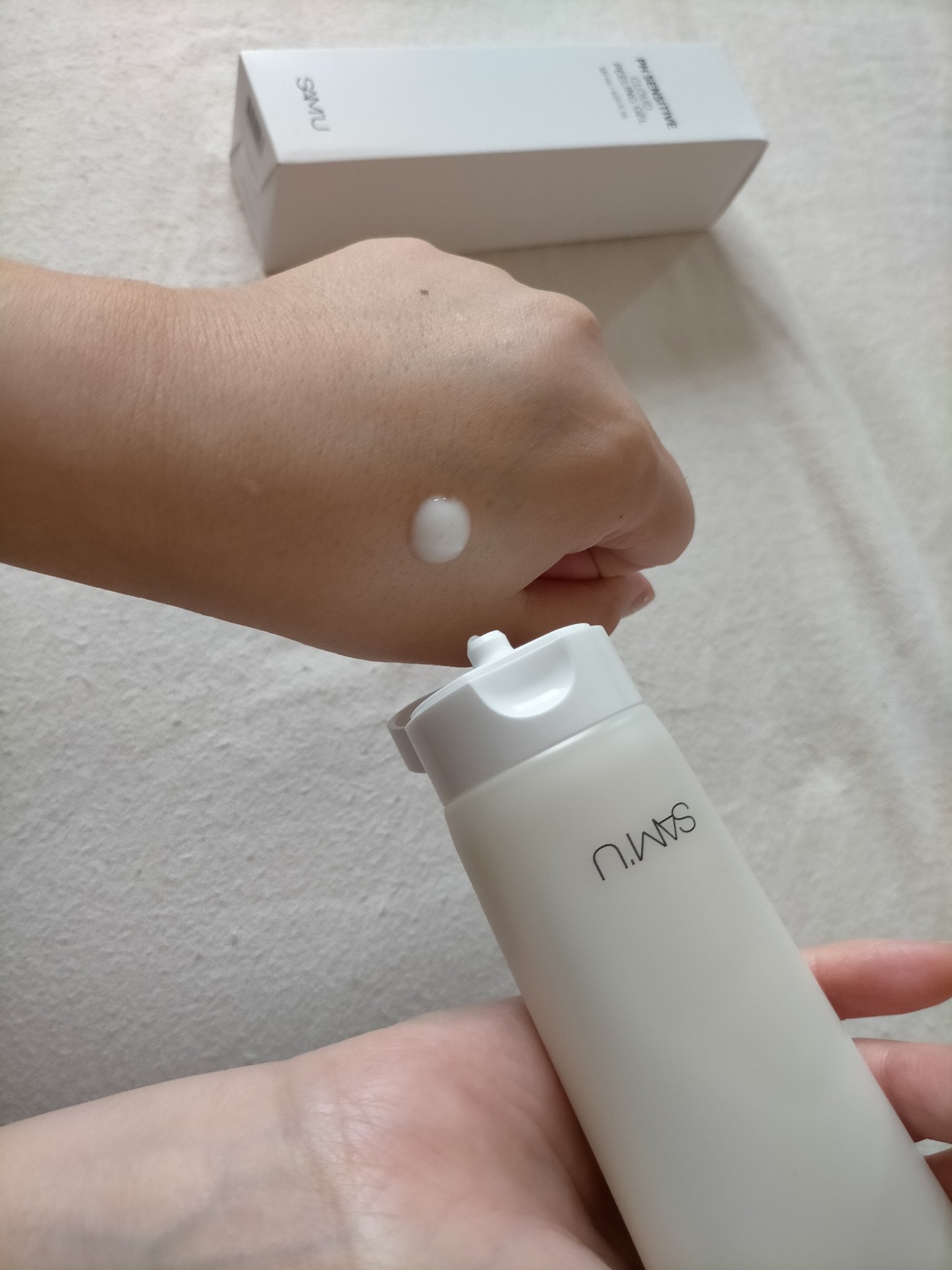 PHセンシティブクラウドピーリングジェル/SAM'U/ピーリングを使ったクチコミ（3枚目）