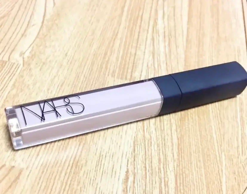 ラディアントクリーミーコンシーラー/NARS/リキッドコンシーラーを使ったクチコミ(1枚目)