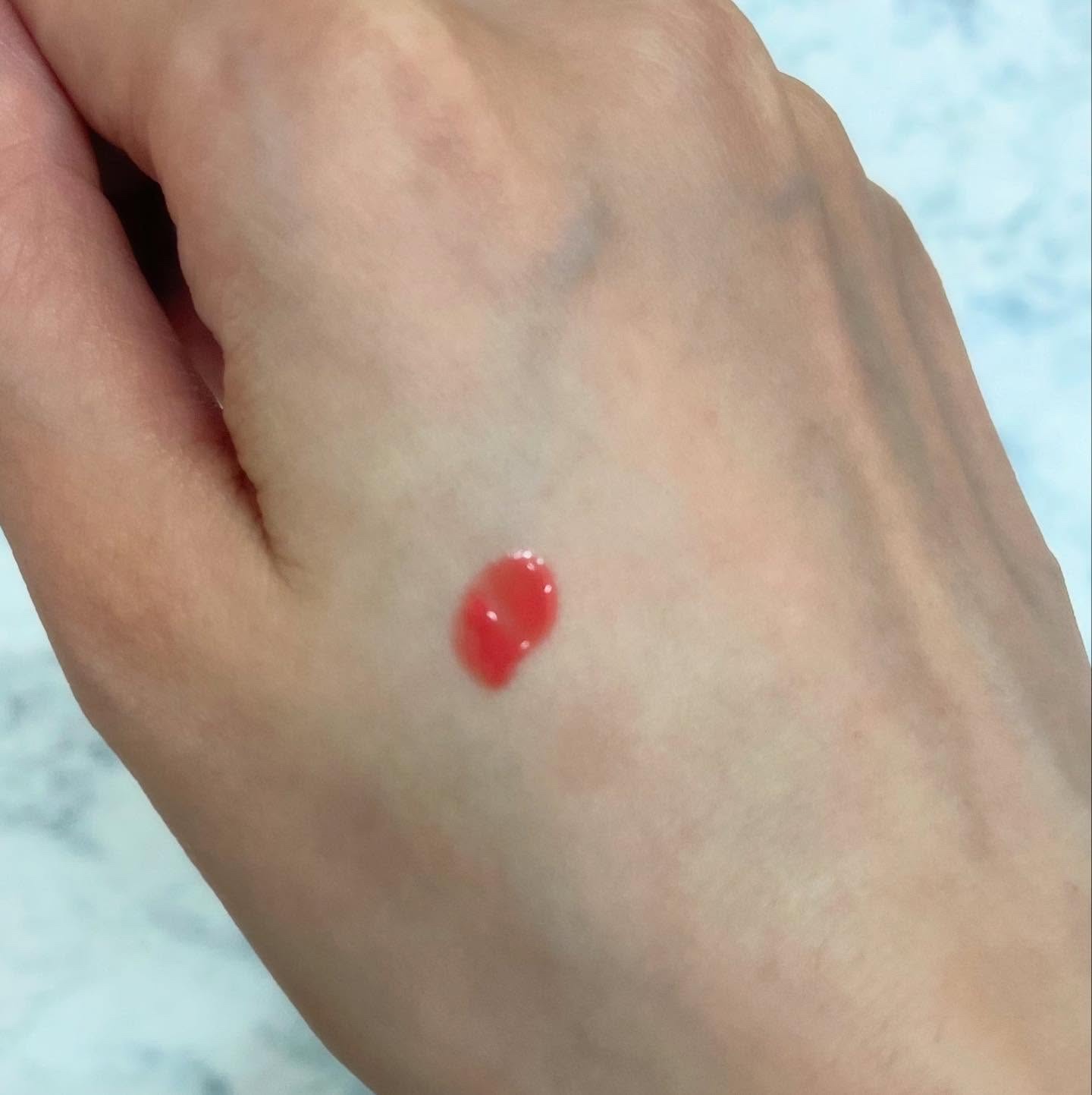 ジューシーデューイグロウティント/dasique/リップティントを使ったクチコミ（3枚目）