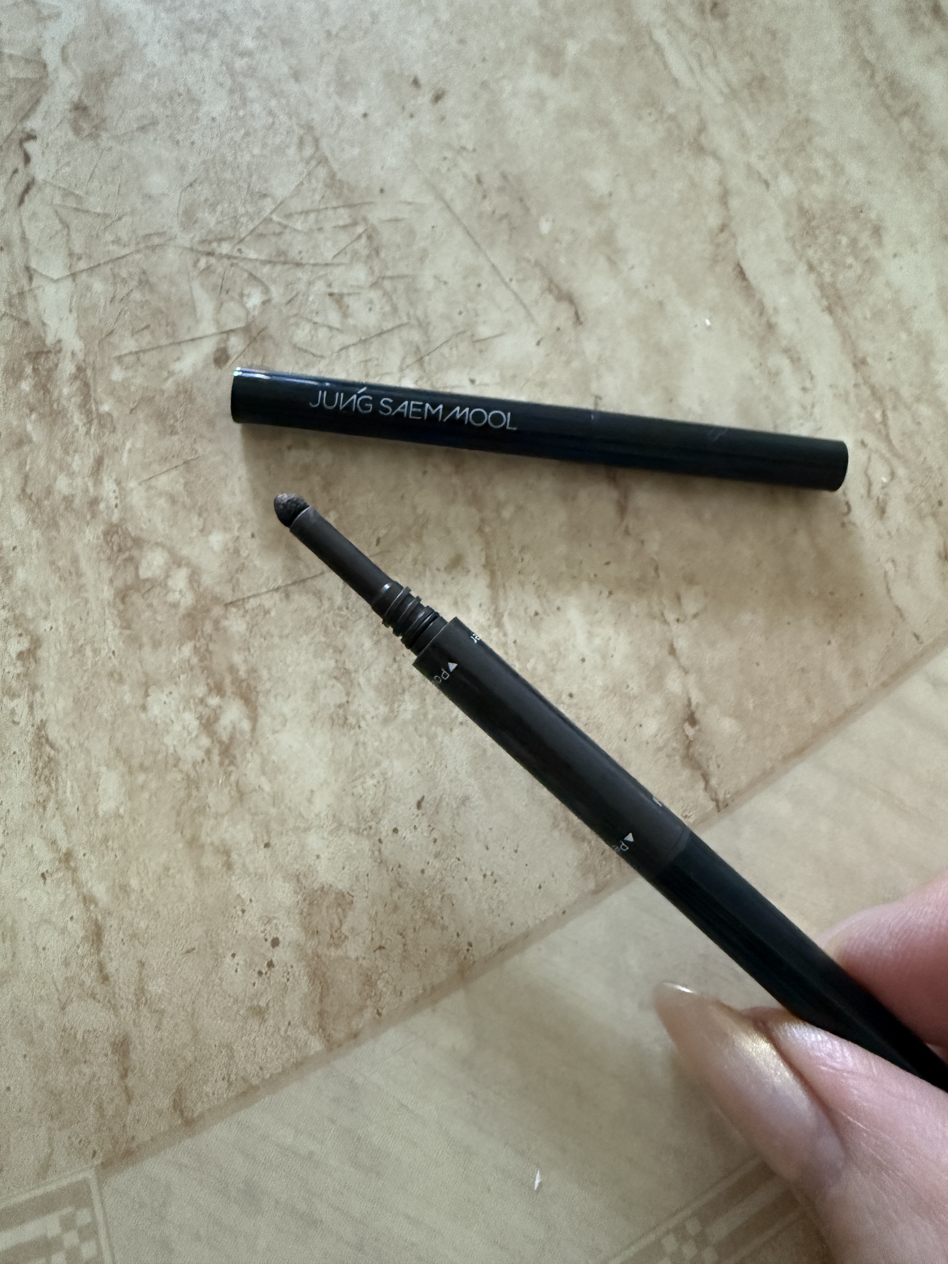 アーティスト ブロウ シェーダー スリム アッシュブラウン/JUNG SAEM MOOL/アイブロウペンシルを使ったクチコミ（1枚目）