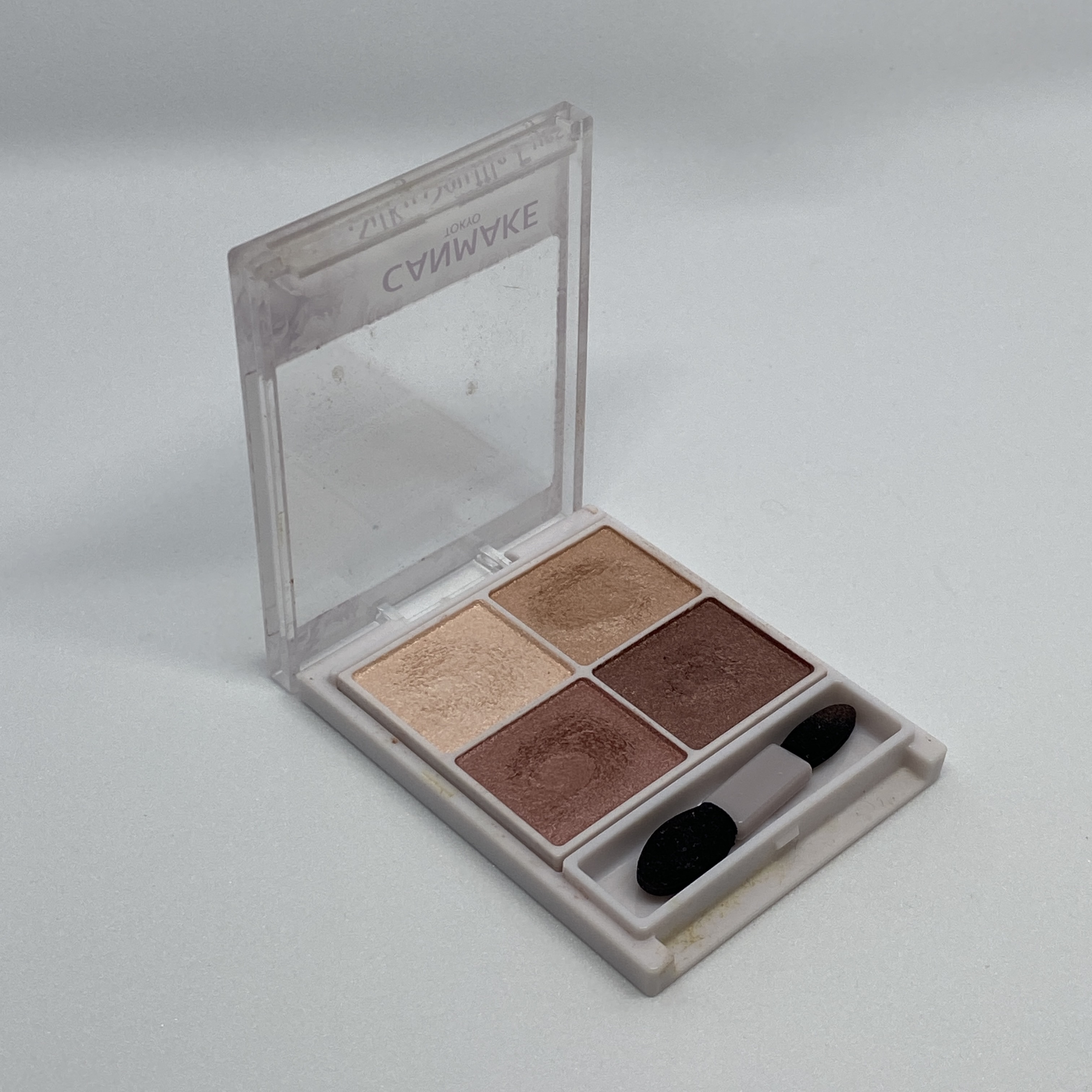 シルキースフレアイズ/キャンメイク/アイシャドウパレットを使ったクチコミ（2枚目）