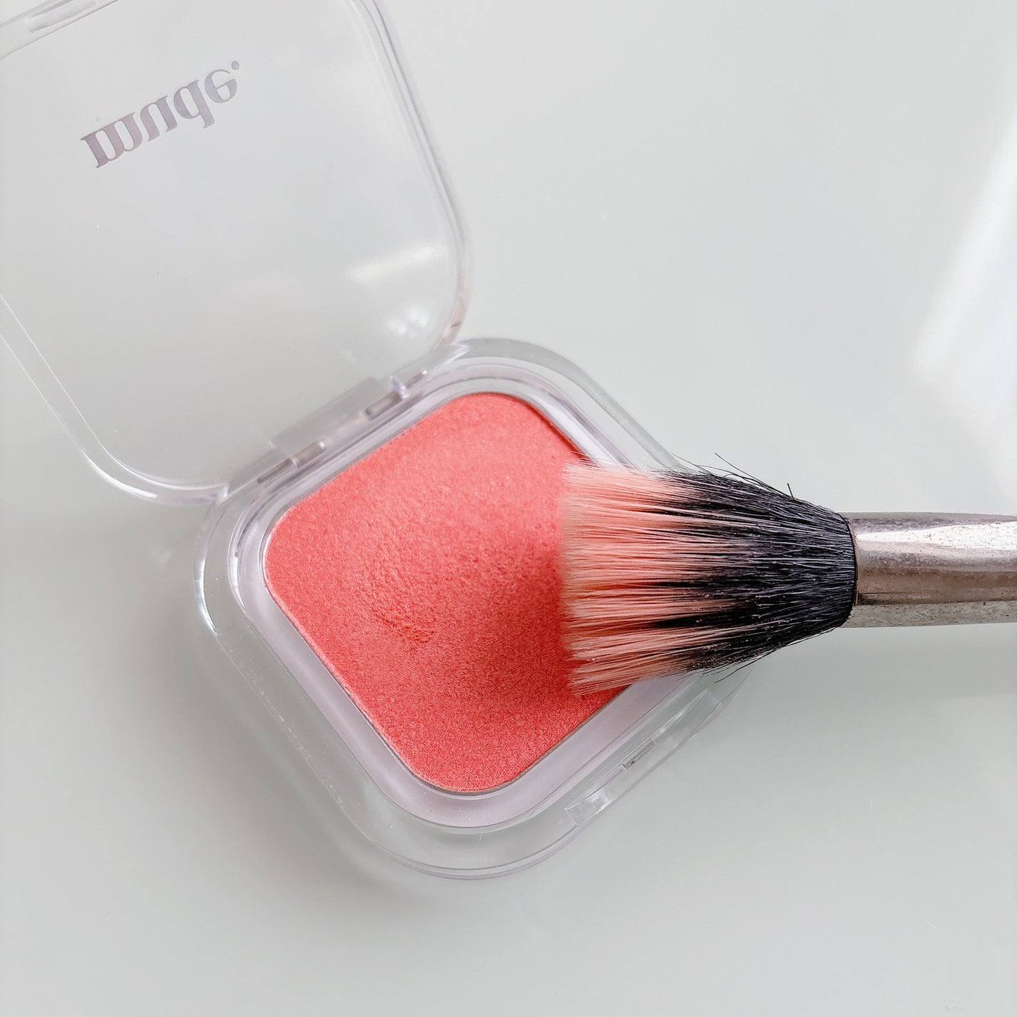 フェイスフィルボリューマーハイライター/mude/パウダーハイライトを使ったクチコミ(4枚目)