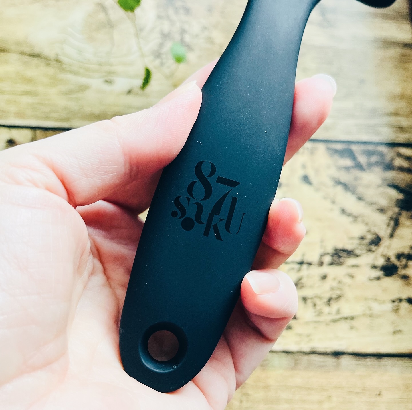 87saku ハナサク 速乾ブラシ/87saku/ヘアブラシを使ったクチコミ（2枚目）