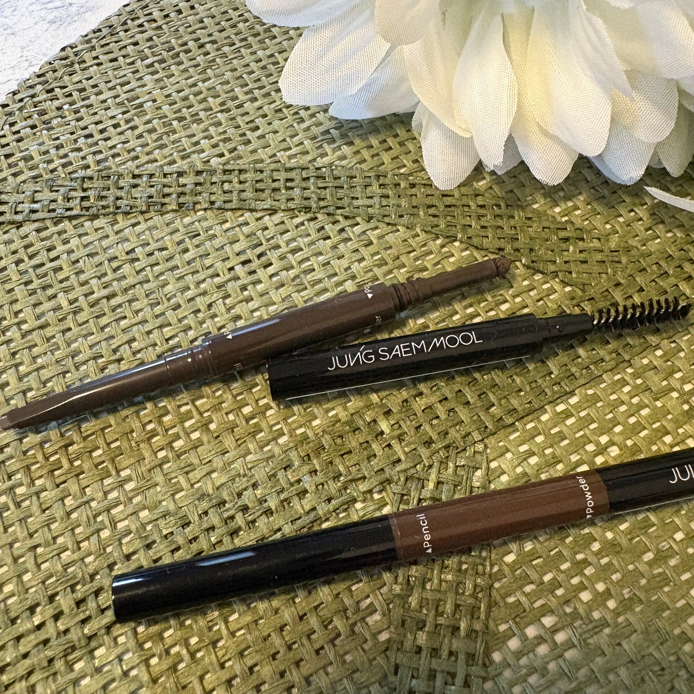 カラーピース アイ ブレンダーヌード/JUNG SAEM MOOL/単色アイシャドウを使ったクチコミ(7枚目)