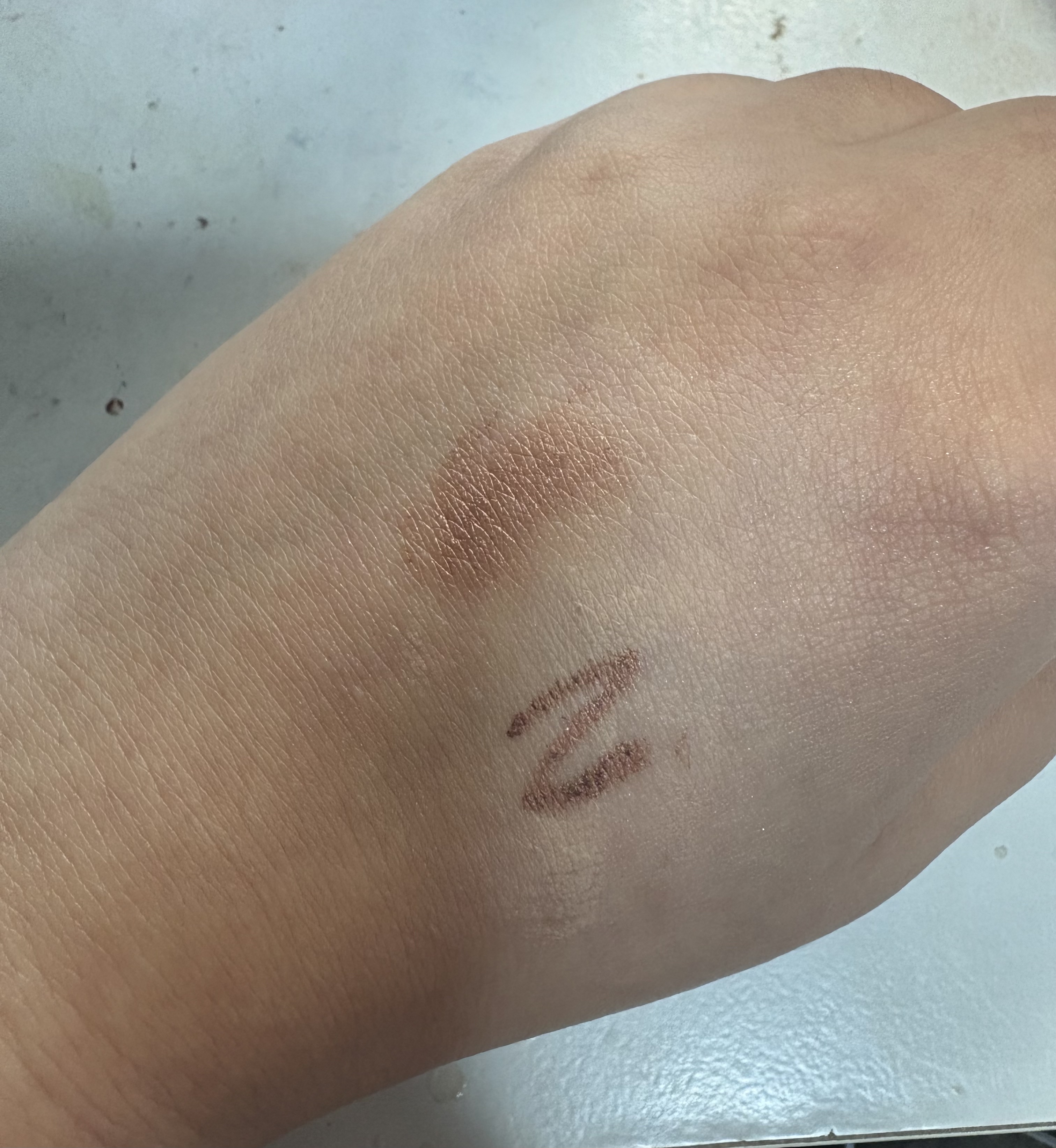 アヴァンセ ジョリ･エ ジョリ･エ クリーミィカラーライナー/アヴァンセ/ペンシルアイライナーを使ったクチコミ（3枚目）