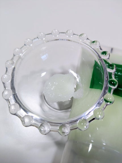 ローズマリー スカルプ スクラブ/AROMATICA/ヘッドスクラブを使ったクチコミ(2枚目)