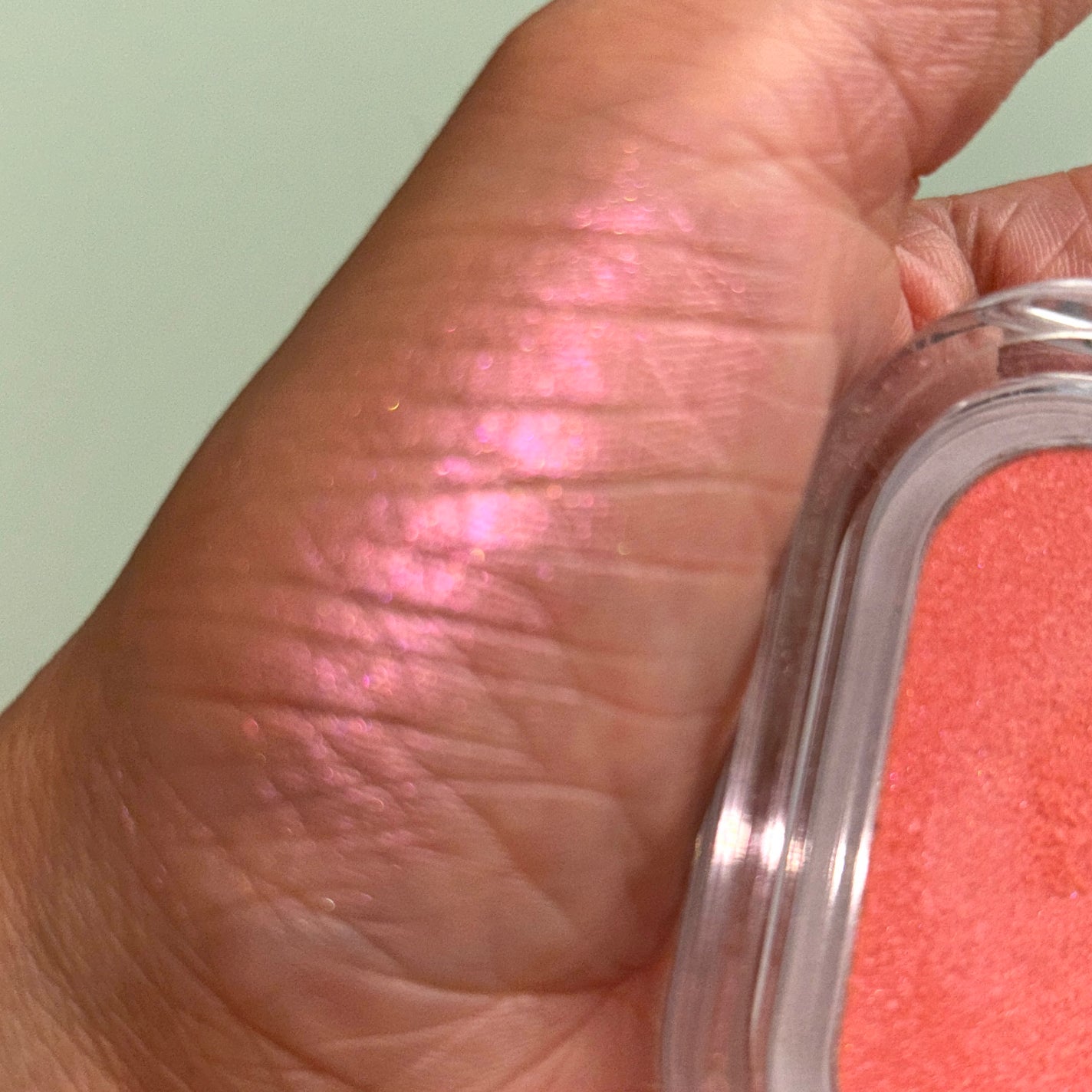 フェイスフィルボリューマーハイライター/mude/パウダーハイライトを使ったクチコミ(2枚目)