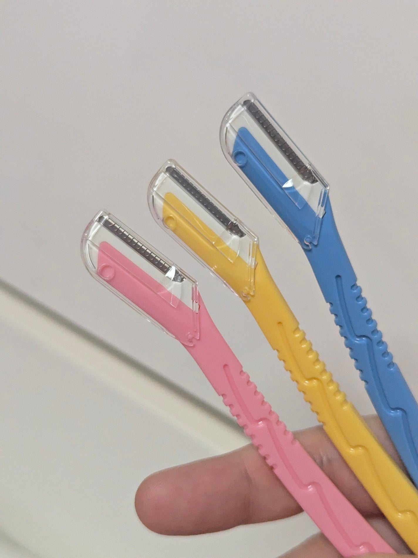 ピアニィ まゆ用 3本入り/ピアニィ/シェーバーを使ったクチコミ(3枚目)