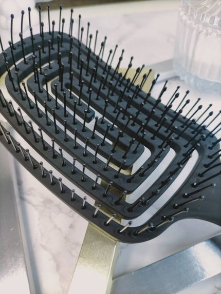 87saku ハナサク 速乾ブラシ/87saku/ヘアブラシを使ったクチコミ(4枚目)