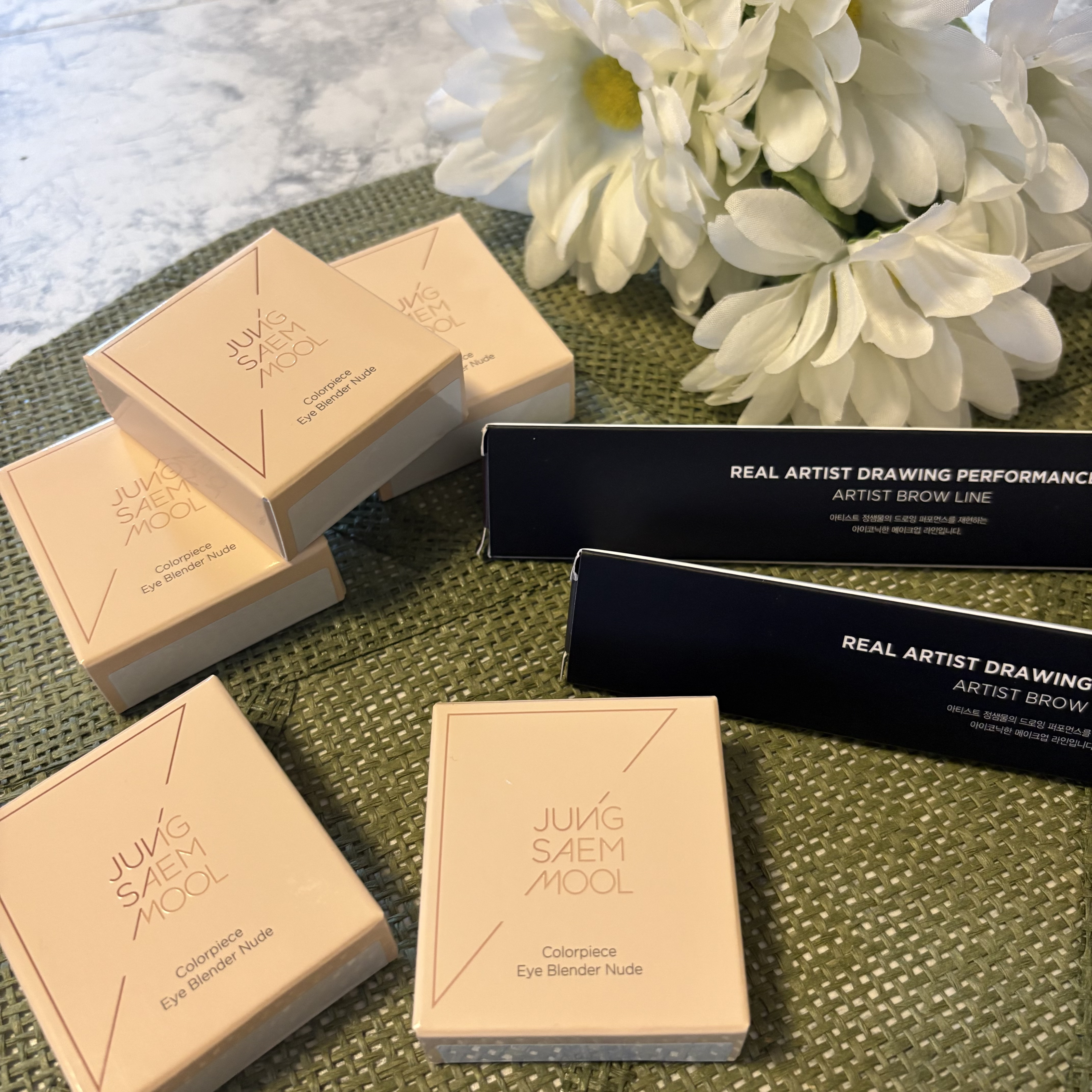 カラーピース アイ ブレンダーヌード/JUNG SAEM MOOL/単色アイシャドウを使ったクチコミ（1枚目）