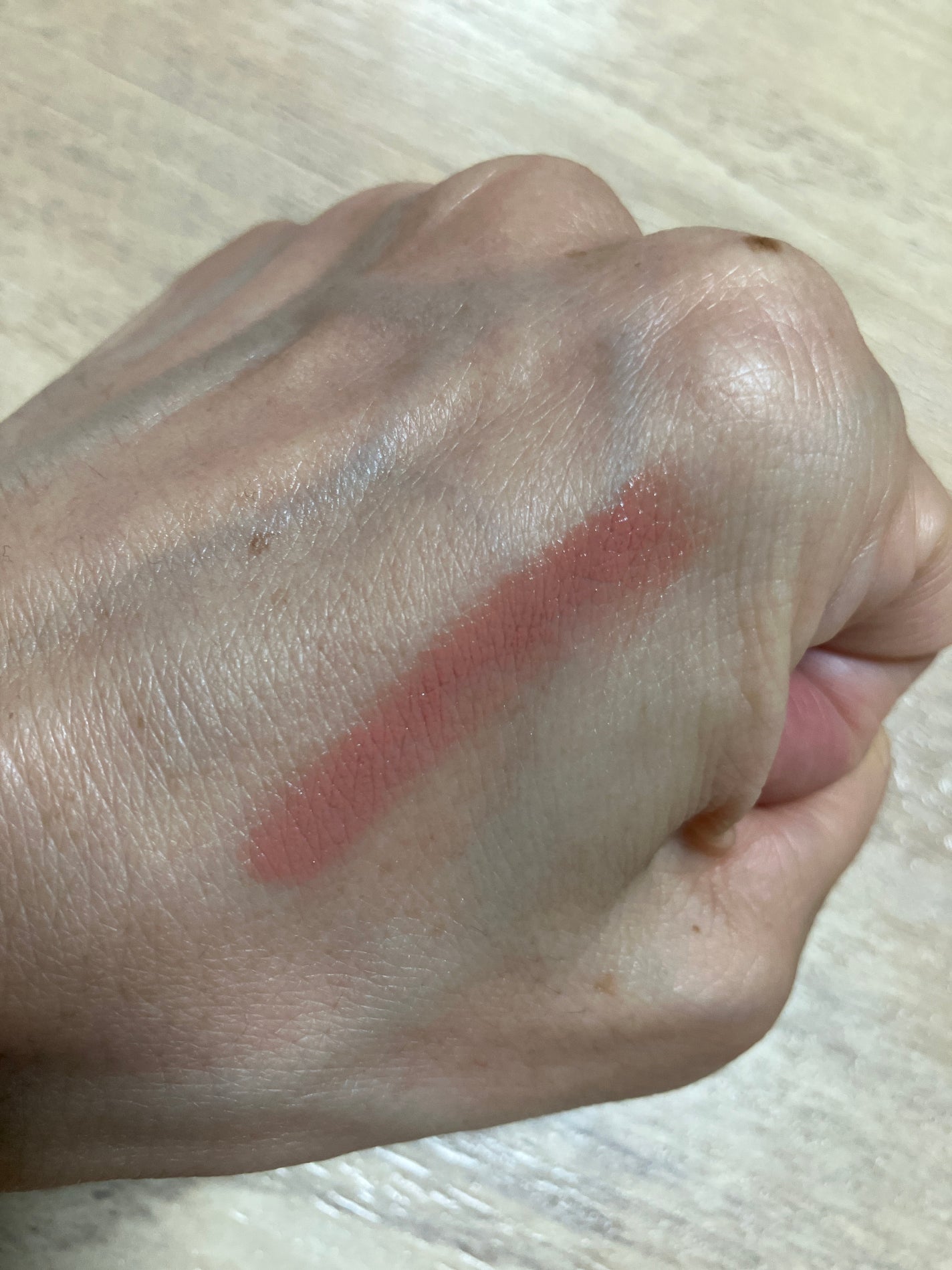 リップスティック/PAUL & JOE BEAUTE/口紅を使ったクチコミ(2枚目)