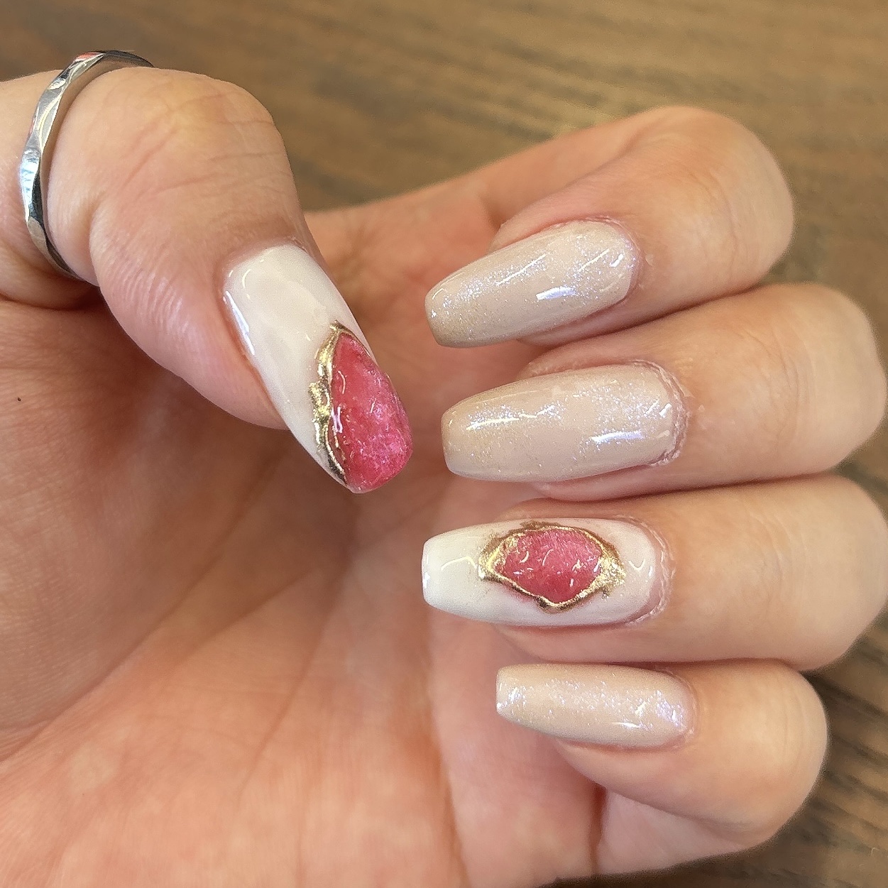 ジェルネイル ユニコーンホワイト/セリア/ジェルネイルを使ったクチコミ（1枚目）