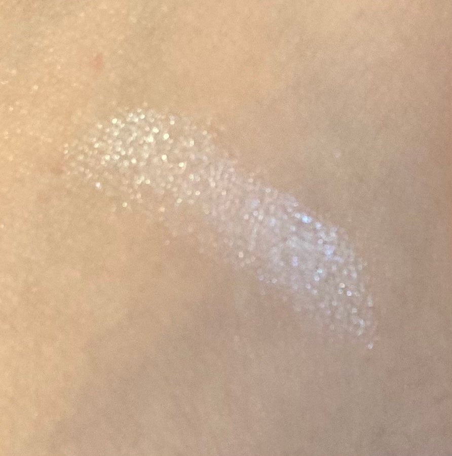 シャドーカスタマイズ/MAJOLICA MAJORCA/単色アイシャドウを使ったクチコミ(2枚目)